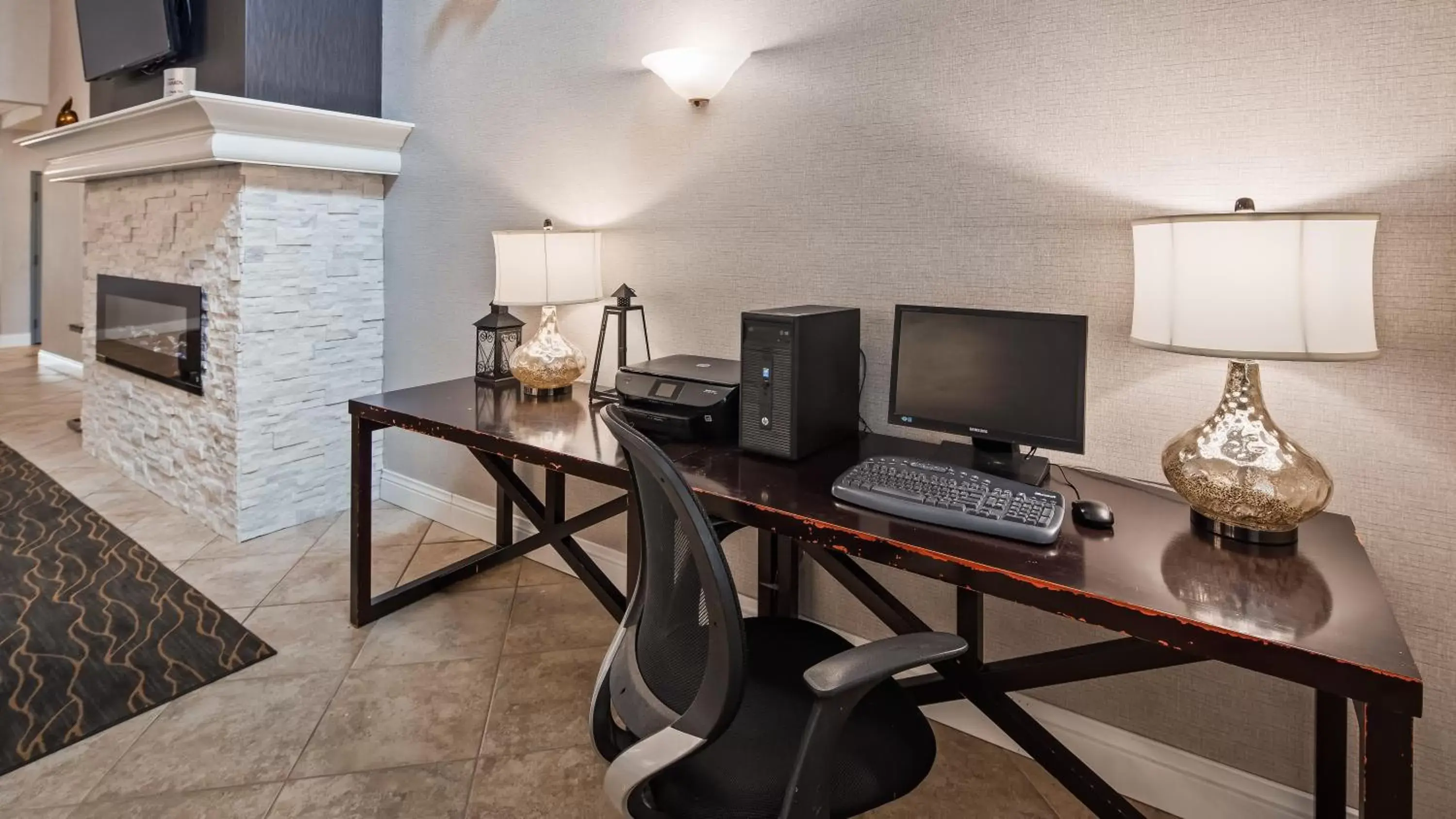 Business facilities in Best Western Plus Appleton Airport Mall Hotel