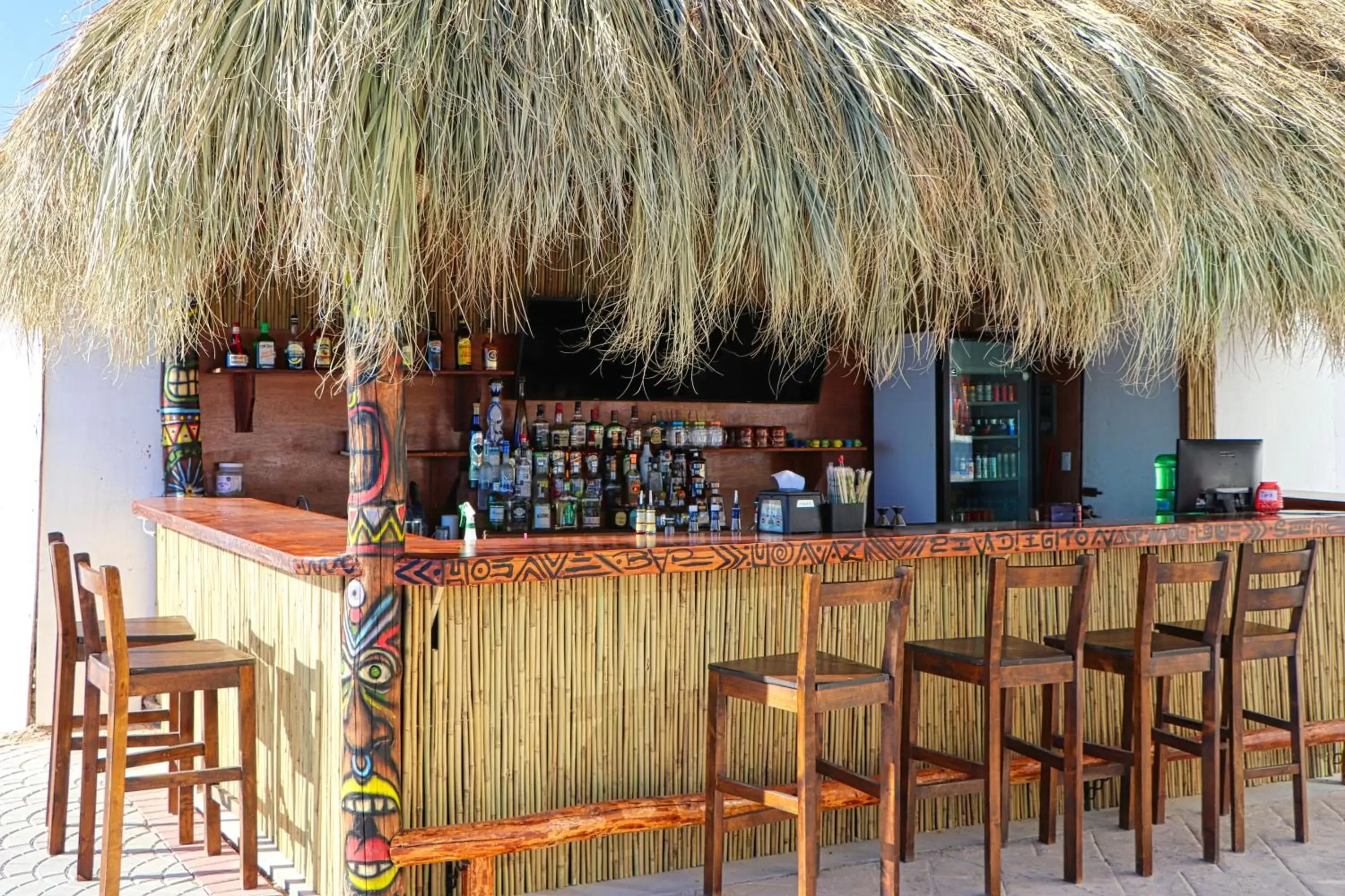 Lounge or bar, Lounge/Bar in Esmeralda Beach Resort