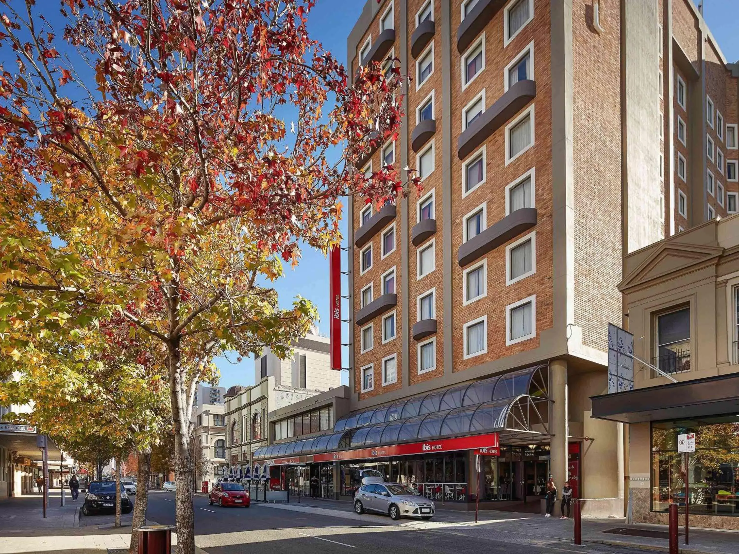 Property Building in ibis Perth
