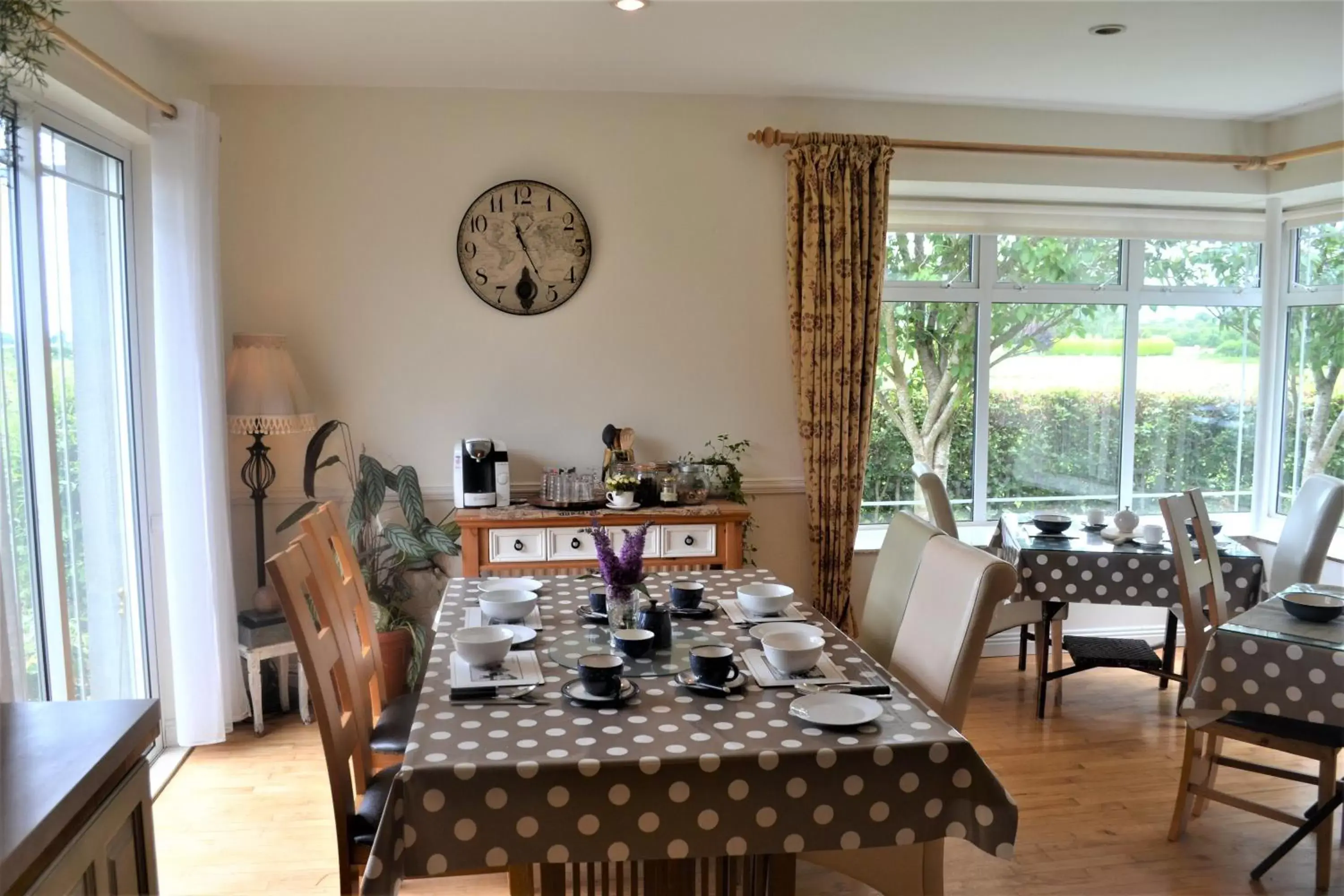 Dining area, Restaurant/Places to Eat in Annaswood B&B