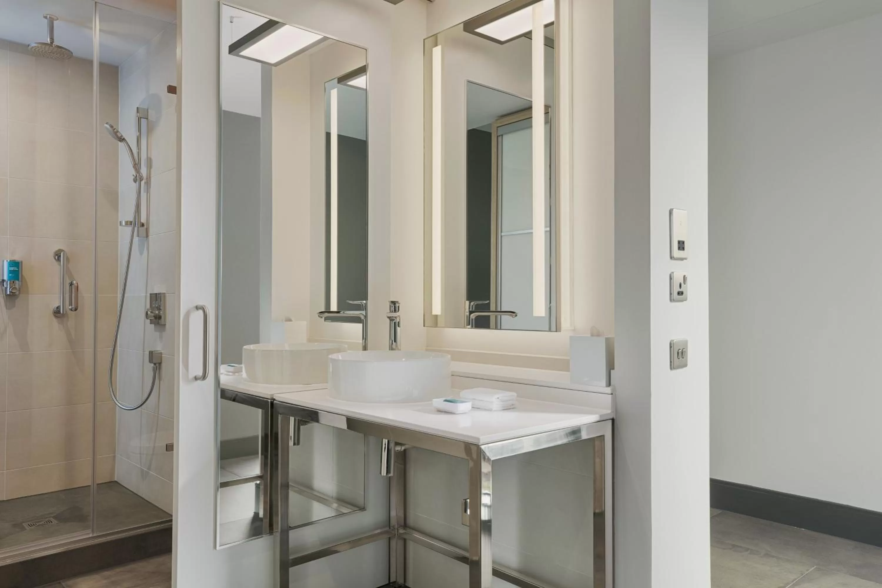 Bathroom in Aloft Aberdeen TECA