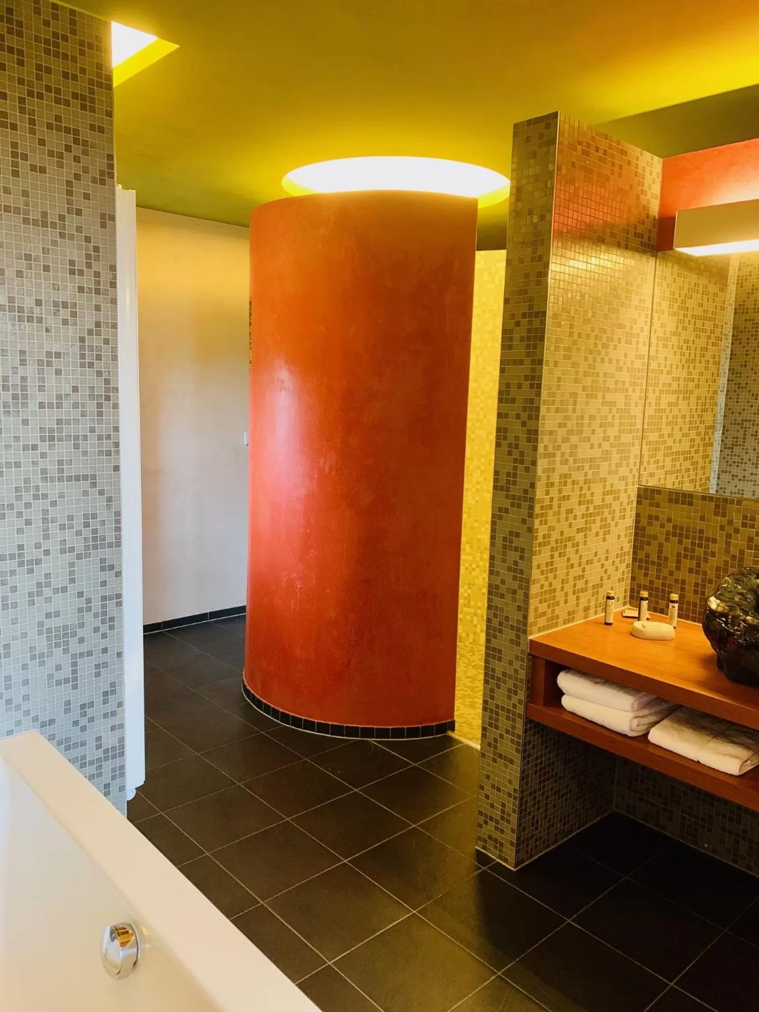 Shower in The Seven Hotel