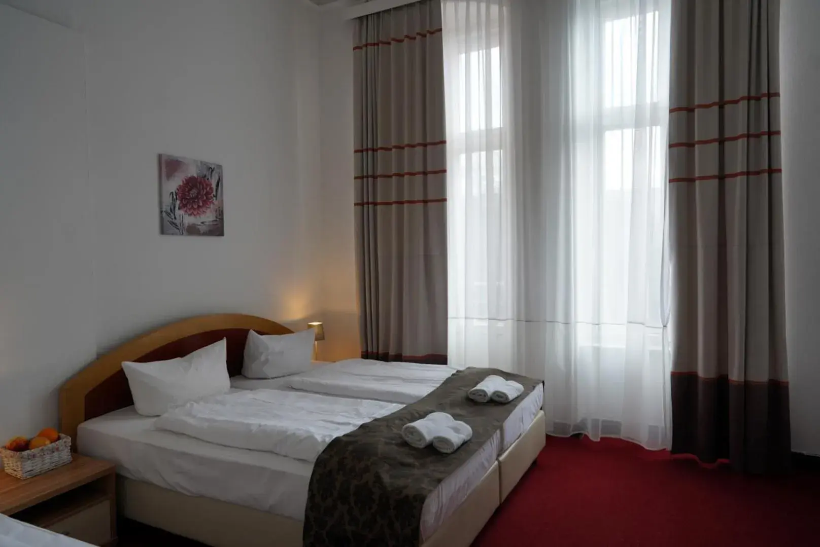 Photo of the whole room, Bed in City Pension Berlin
