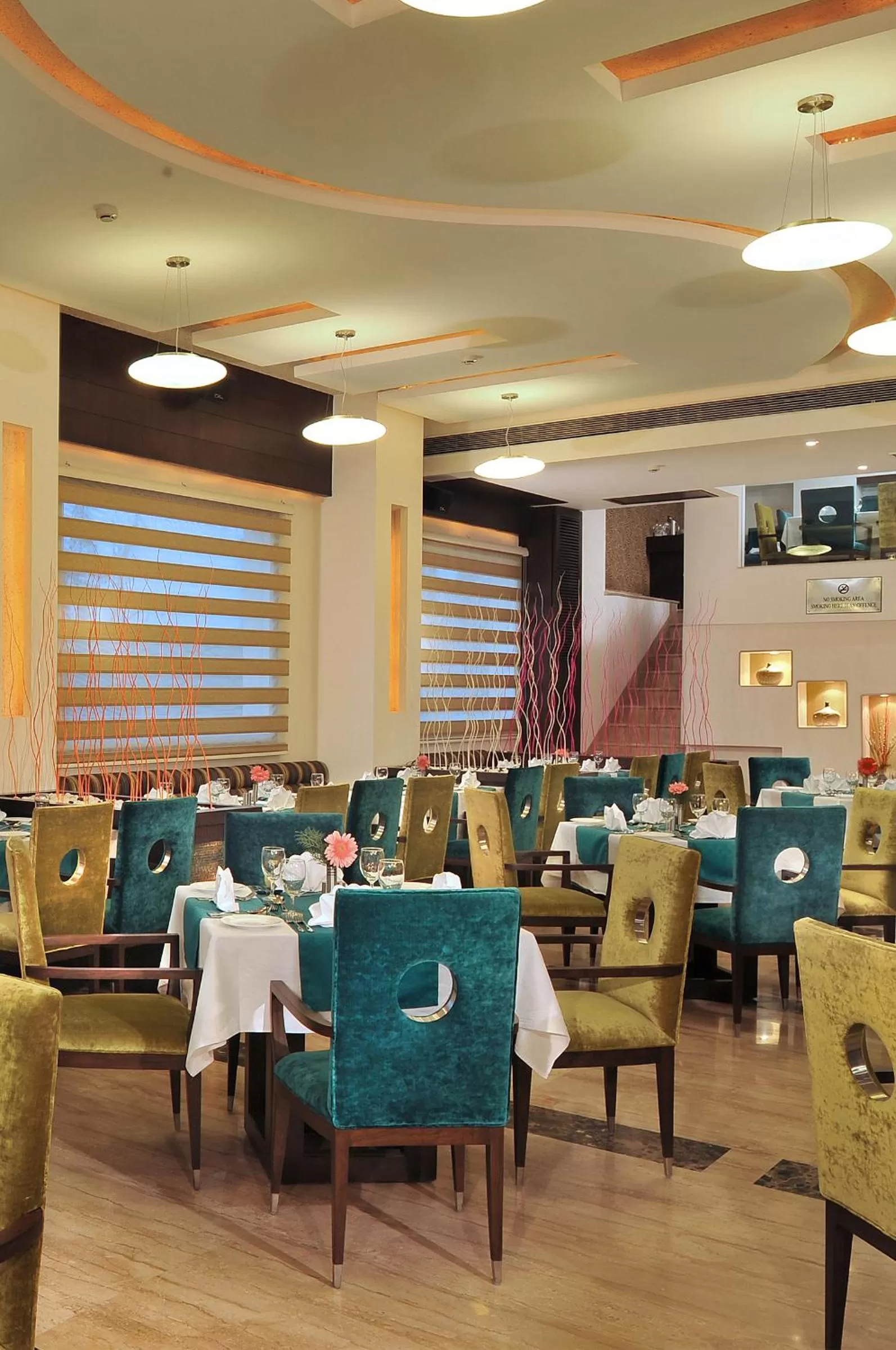 Restaurant/places to eat in Best Western Maryland