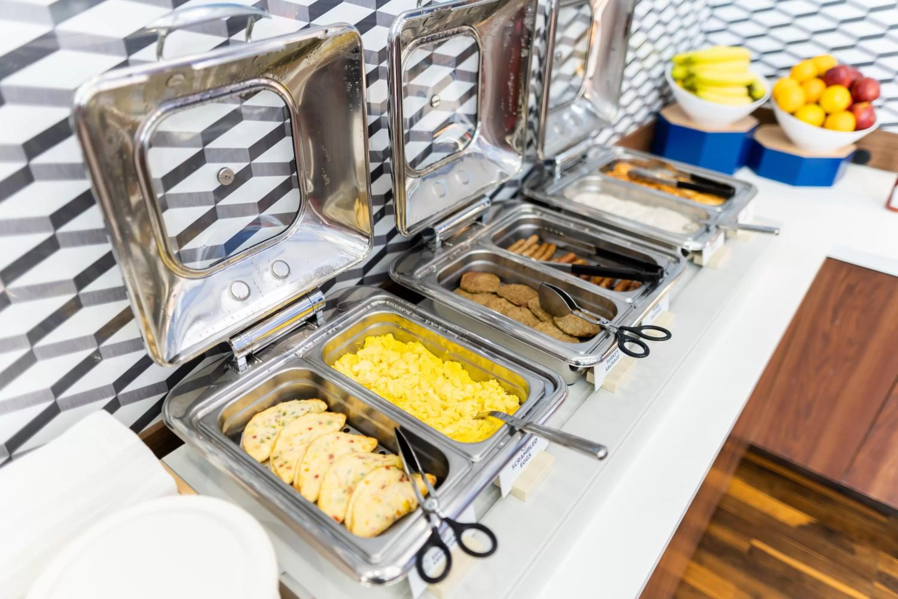 Breakfast in Holiday Inn Express San Clemente N – Beach Area by IHG