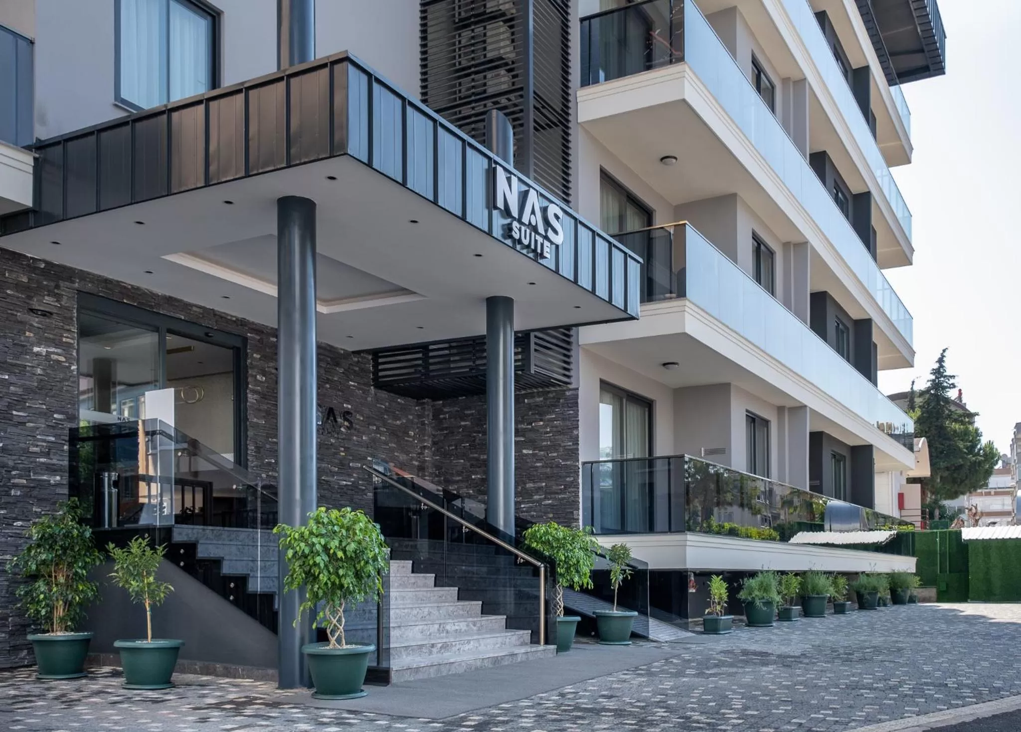 Property building in Nas Suite