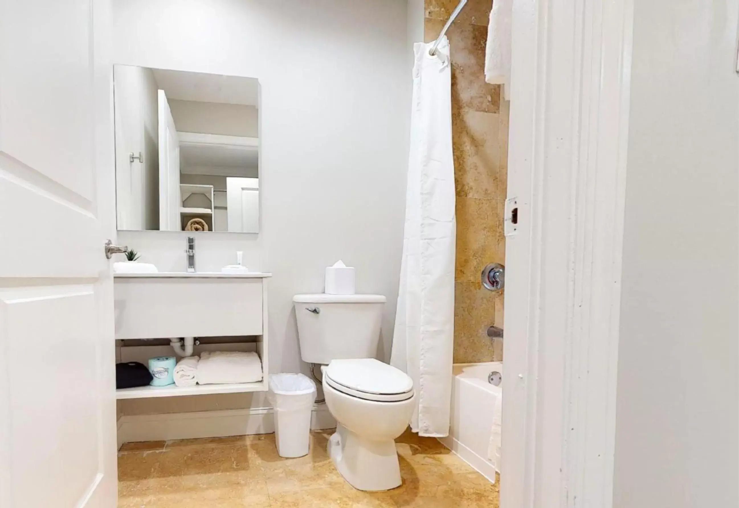 Bathroom in Nuvo Suites Hotel - Miami Doral