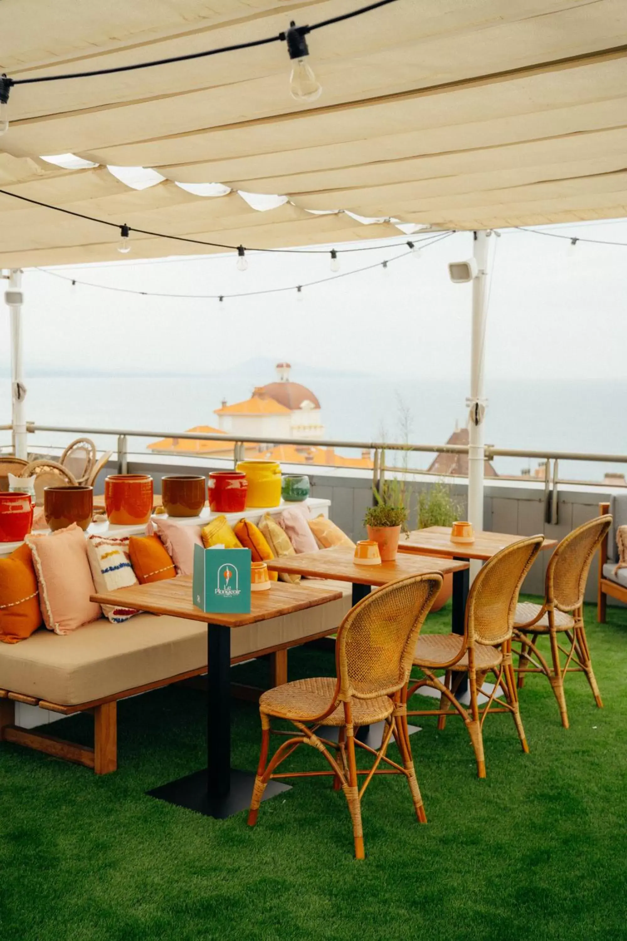 Patio in Radisson Blu Hotel Biarritz