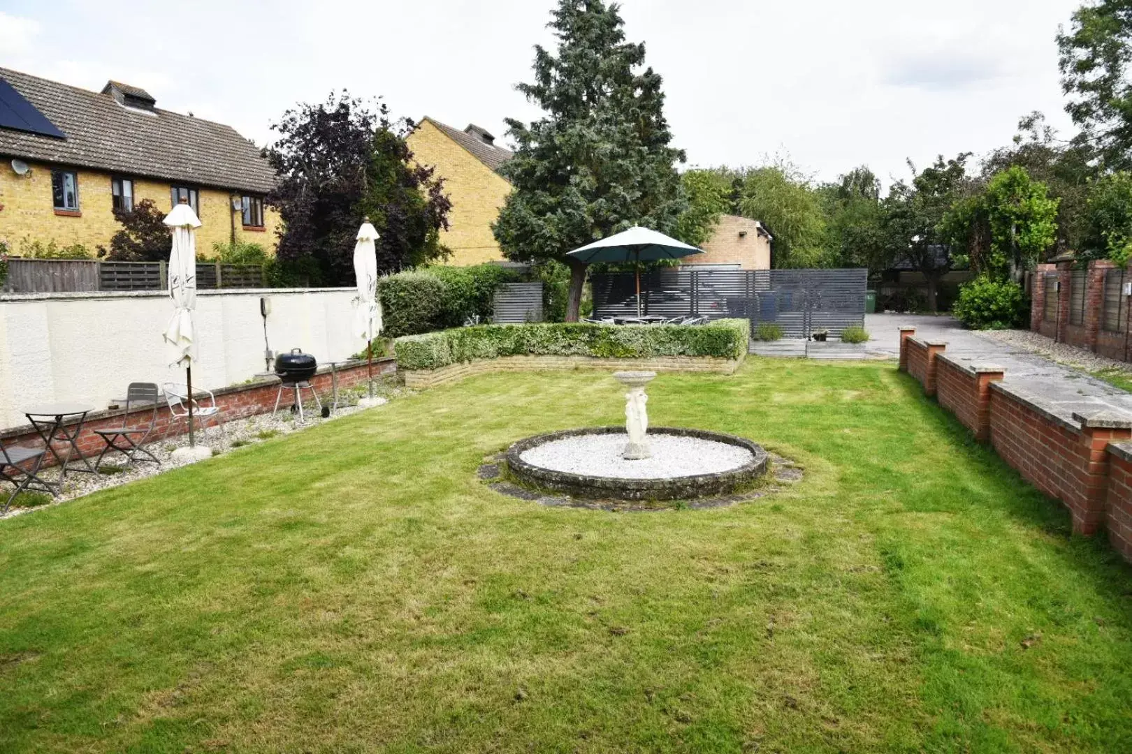 Property building, Garden in Crystal Hotel & Savour