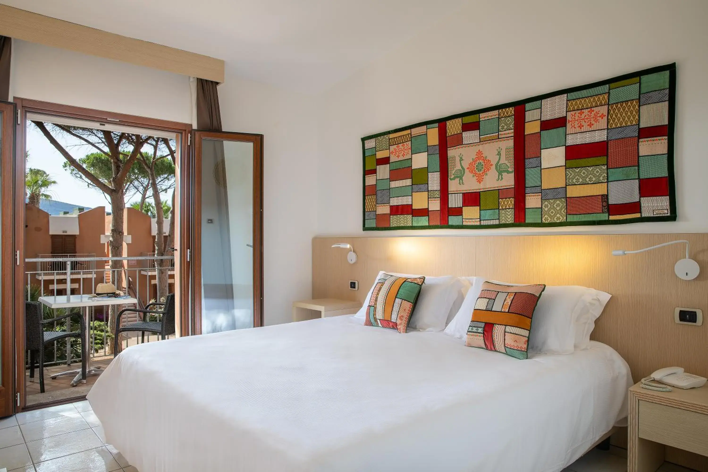 Photo of the whole room, Bed in Hotel Corte Rosada Resort & Spa