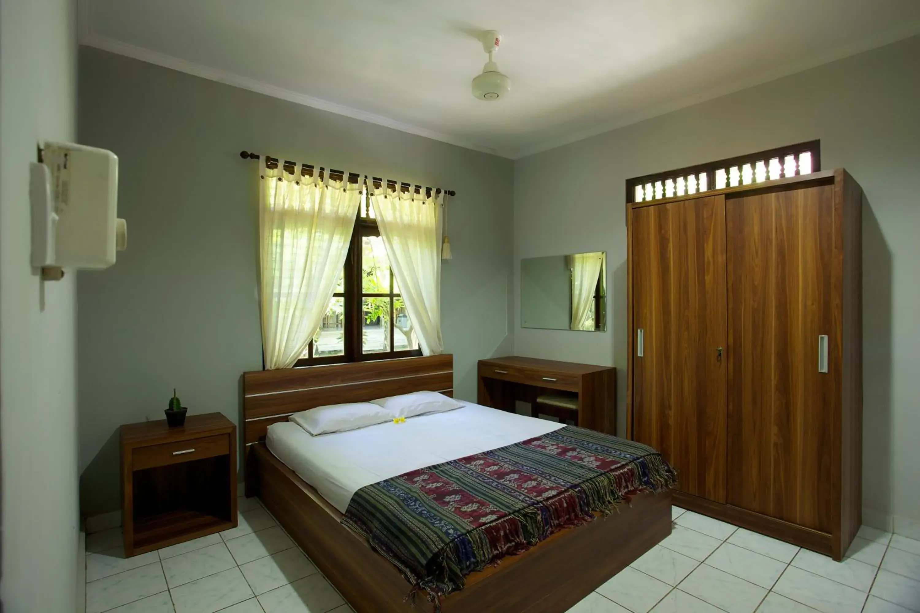 Day, Bed in Sari Indah Cottage