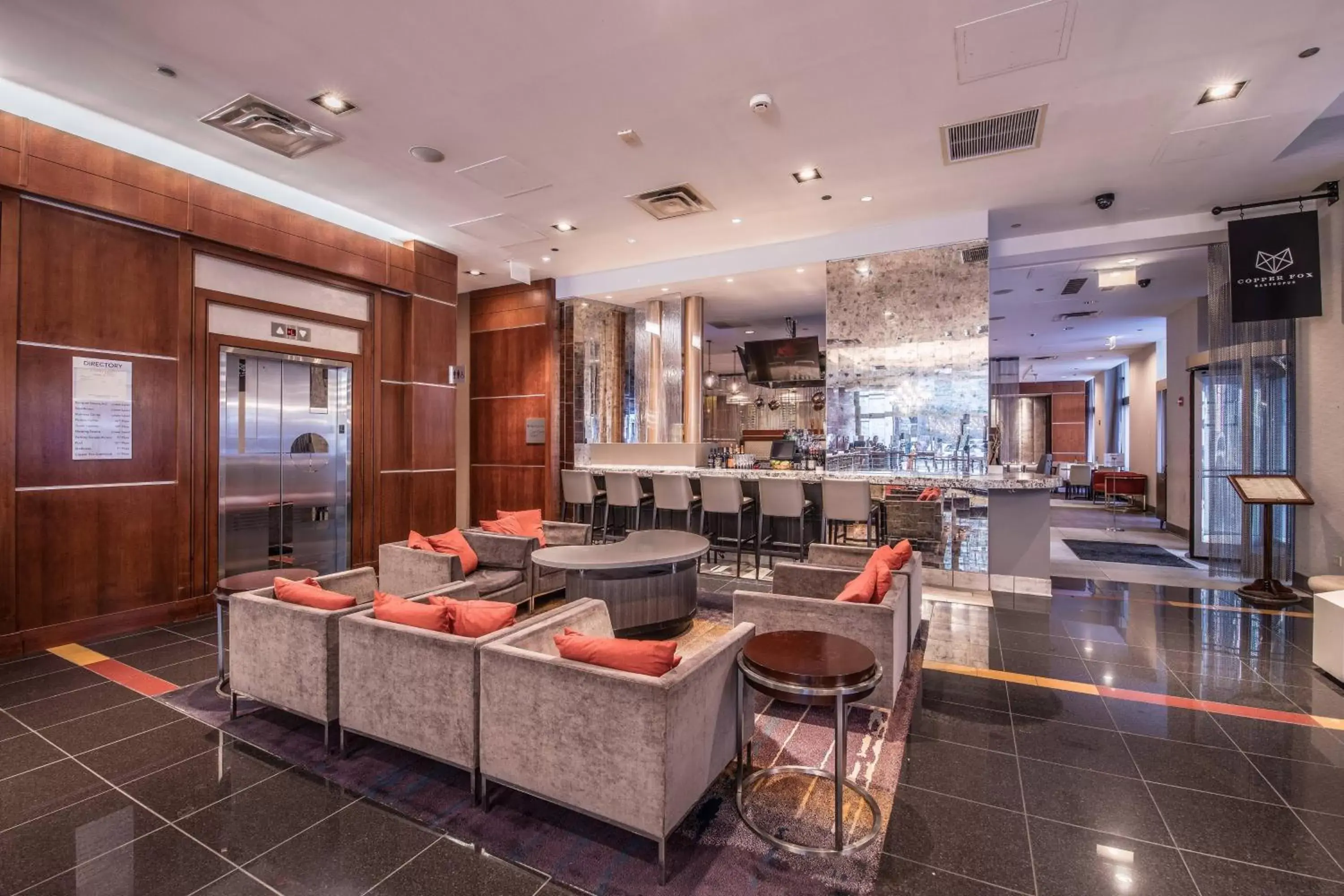 Lobby or reception, Restaurant/Places to Eat in Courtyard Chicago Downtown/Magnificent Mile