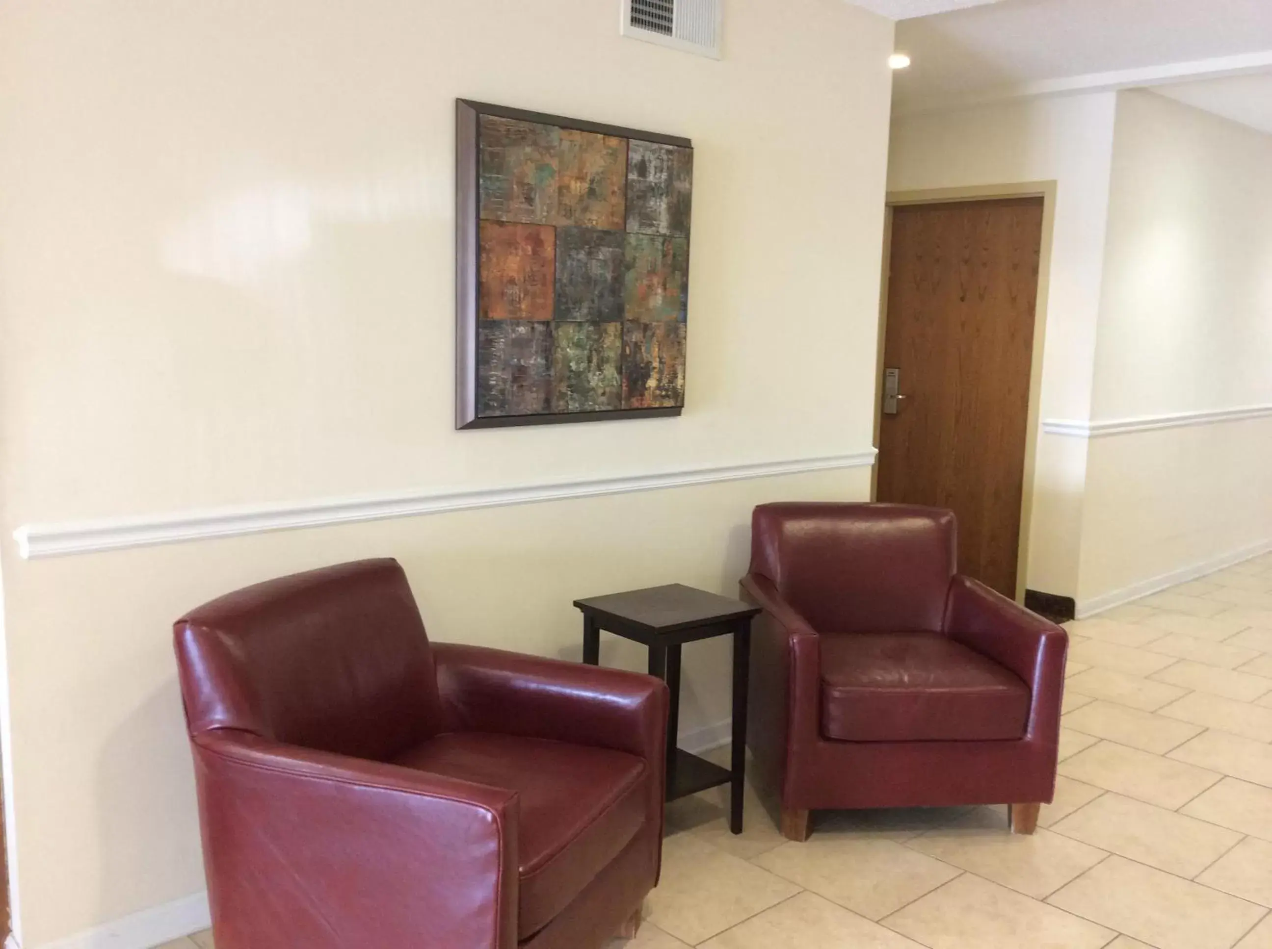 Lobby or reception, Seating Area in Days Inn by Wyndham Greensboro NC