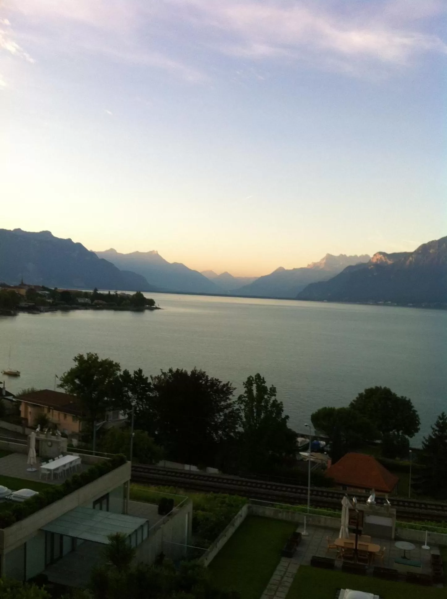 Lake view in B&B Corseaux Beach & Riviera Beach