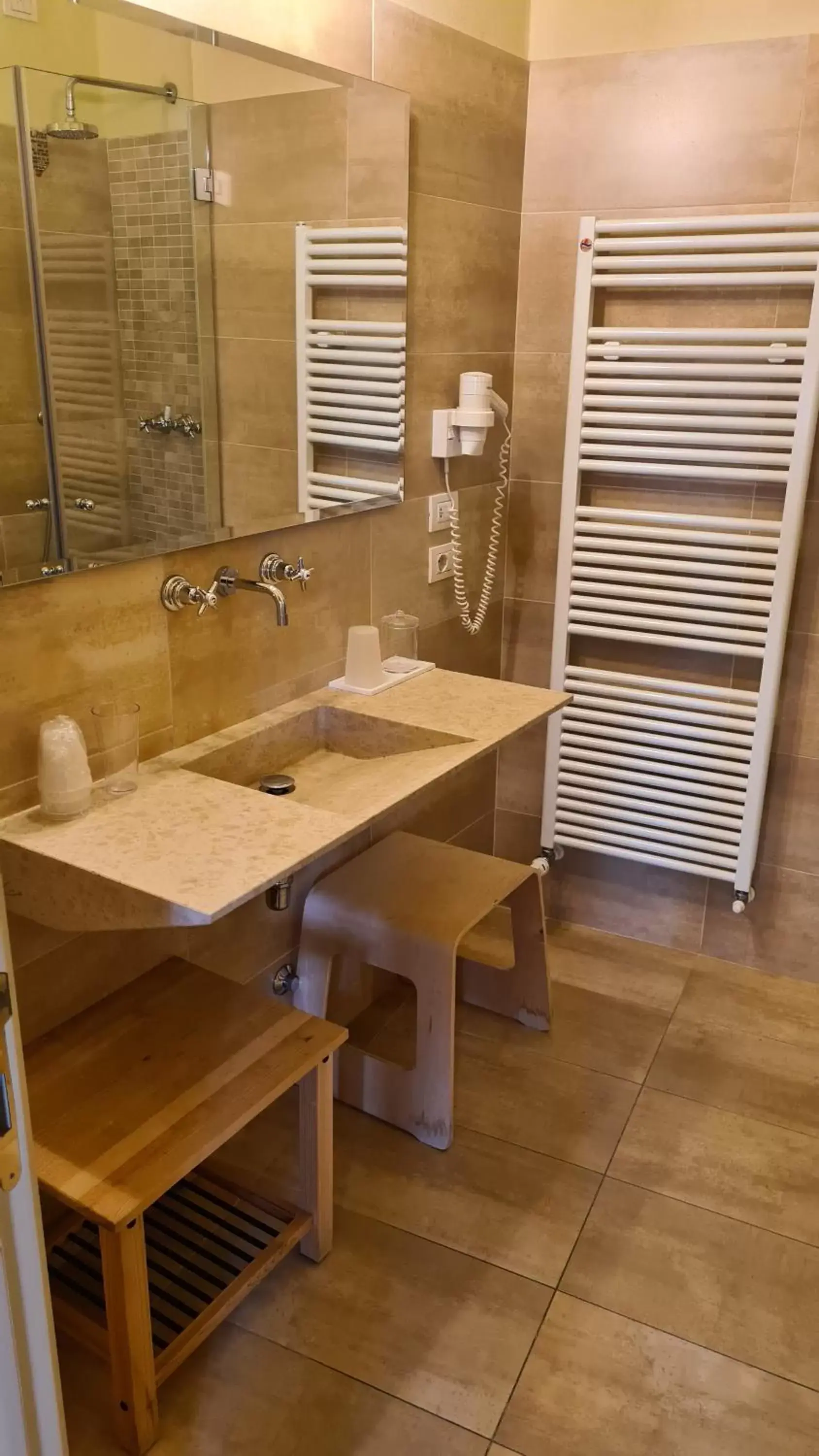 Bathroom in Hotel Piazza Vecchia