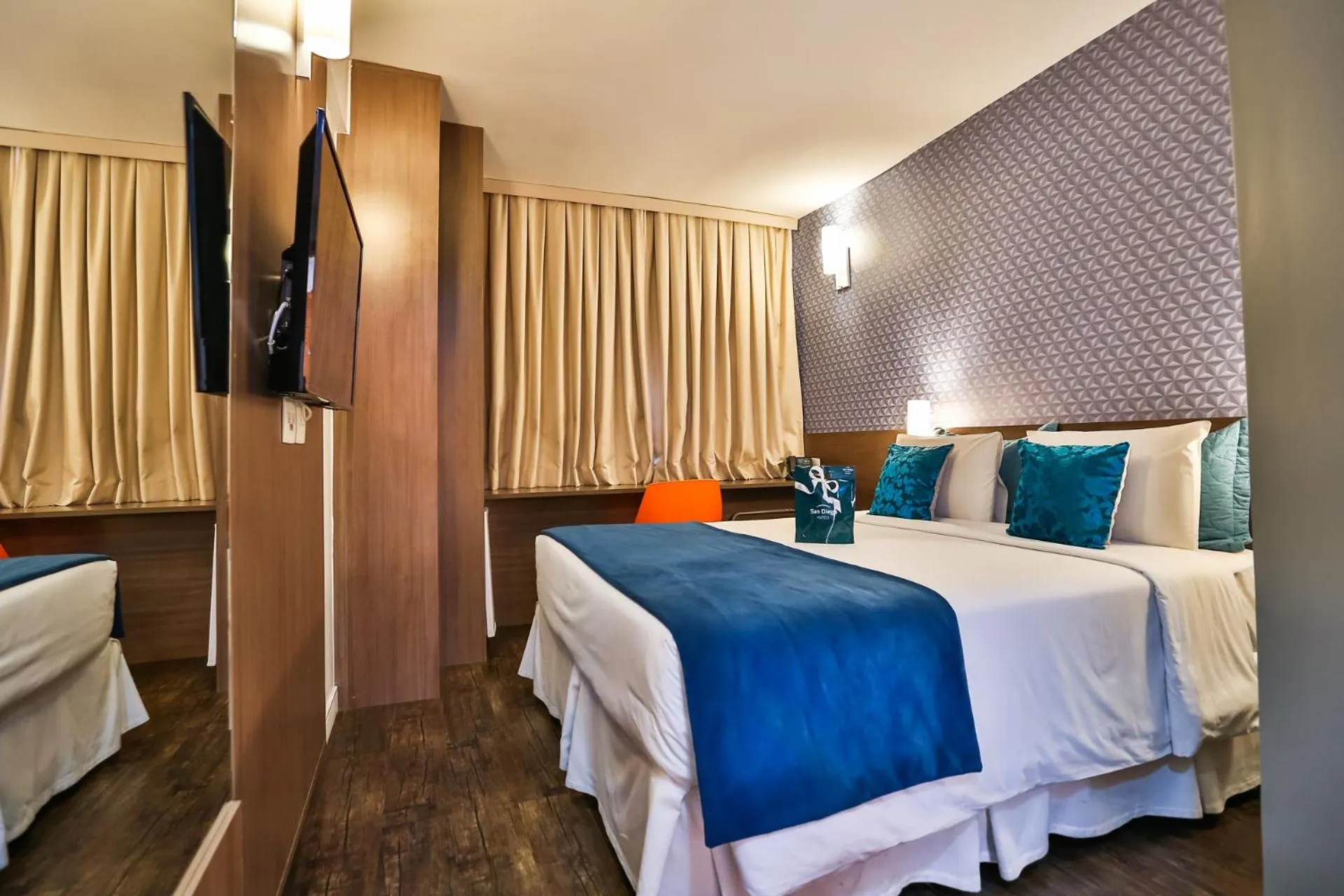 Bedroom, Bed in San Diego Express Barro Preto