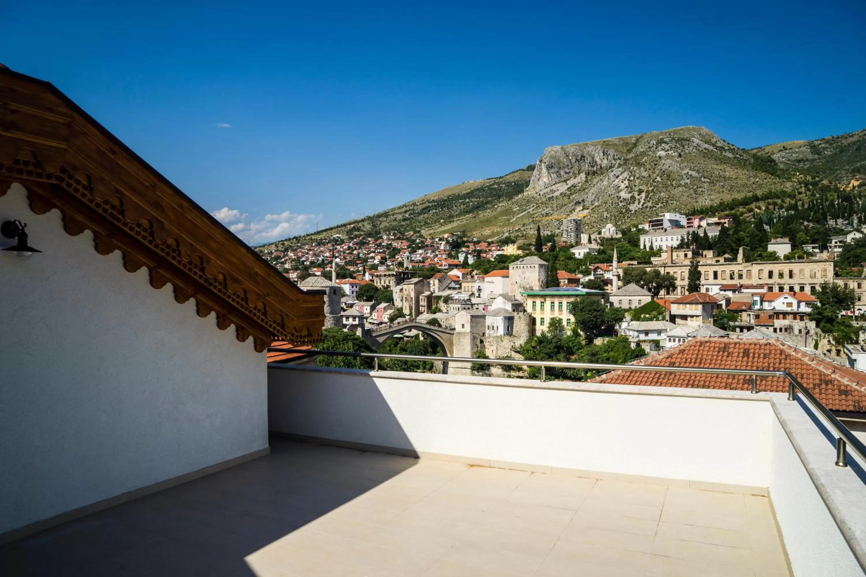 Patio in Hotel Kapetanovina