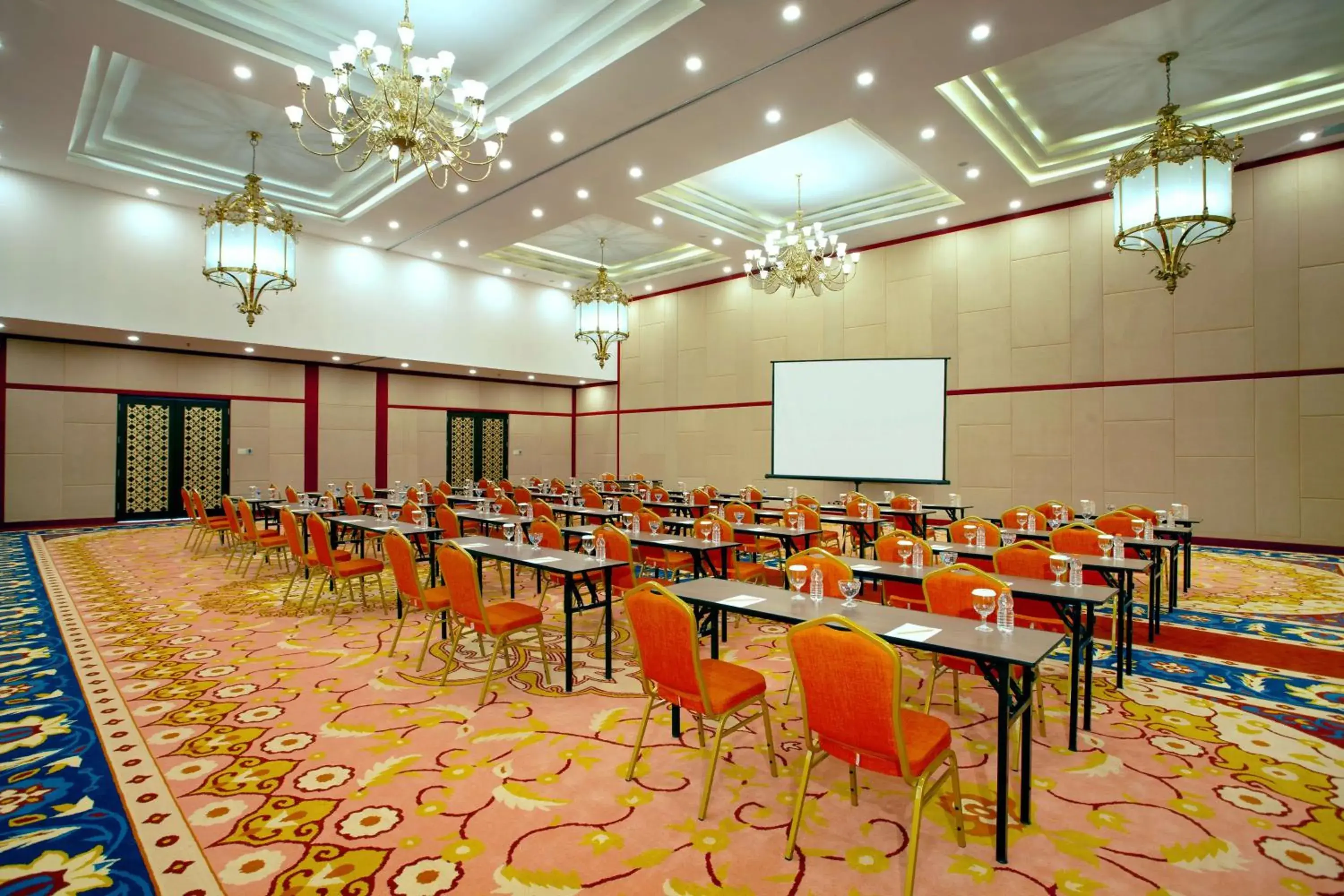 Banquet/Function facilities in Alhambra Hotel & Convention, BW Signature Collection