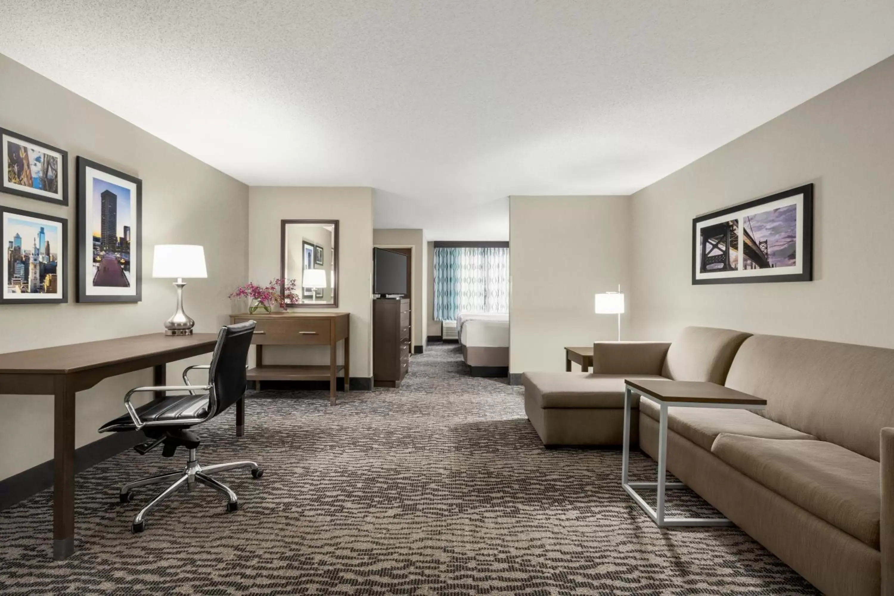 Seating Area in La Quinta by Wyndham Newark - Elkton