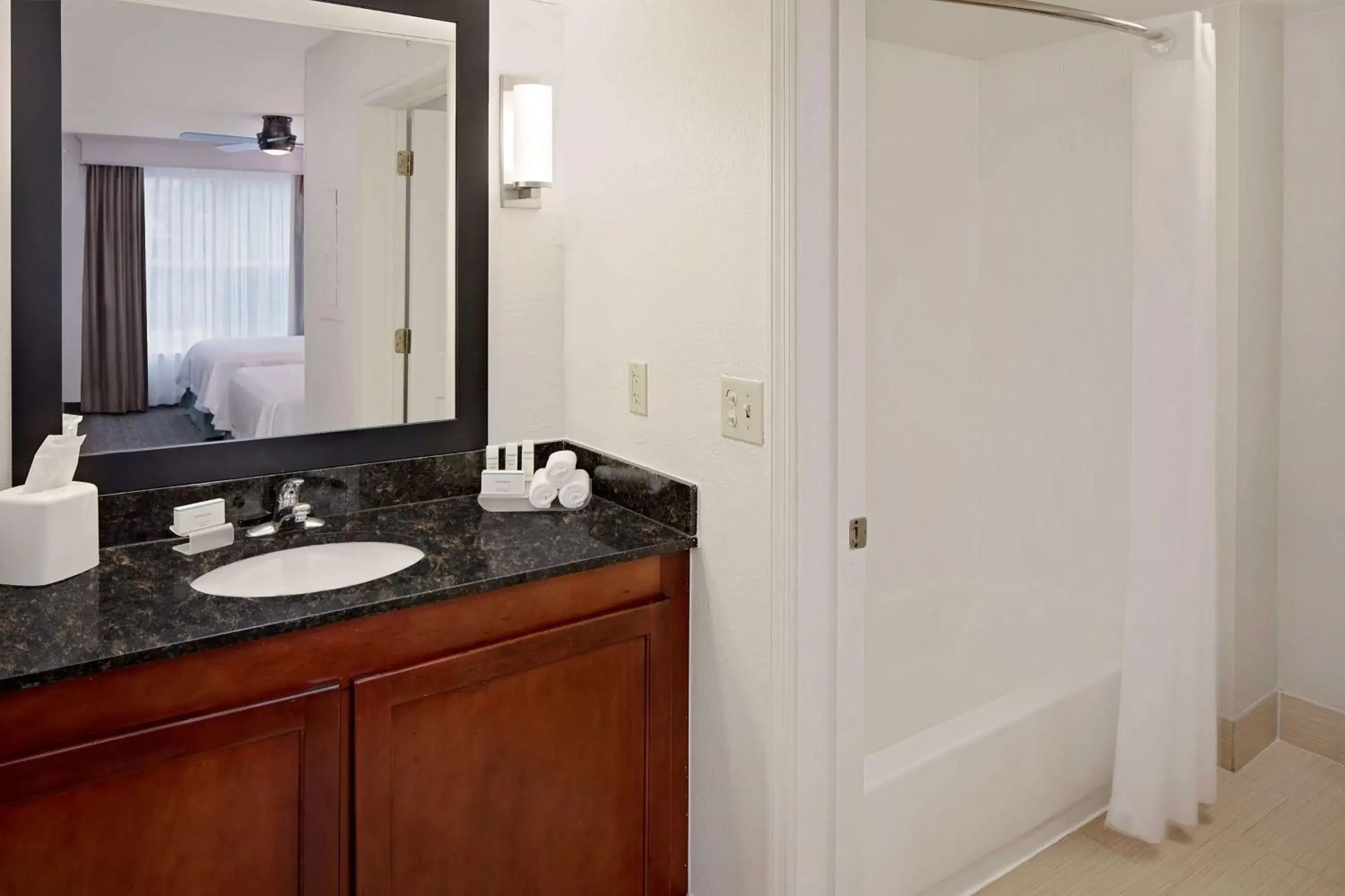 Bathroom in Homewood Suites Nashville/Brentwood