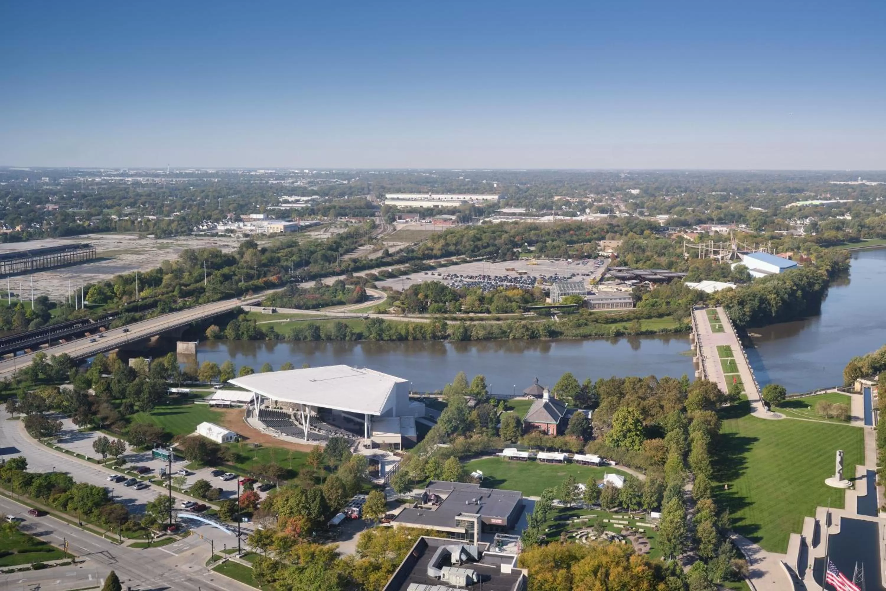 Photo of the whole room in JW Marriott Indianapolis
