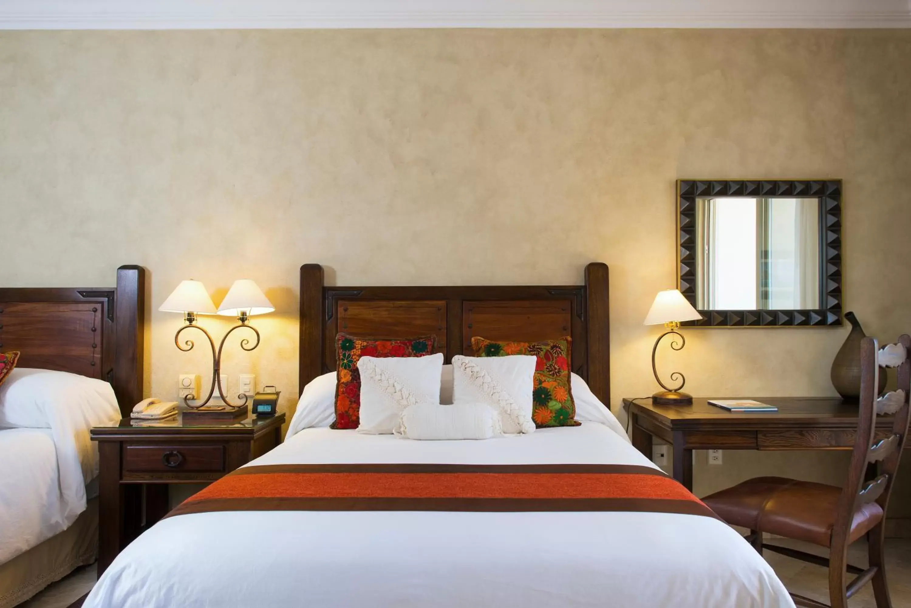 Bed in Villa la Estancia Beach Resort & Spa