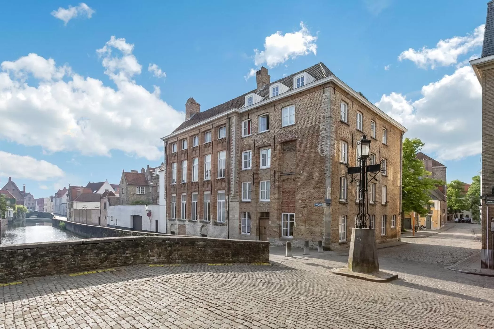 Property building in Hotel Bryghia