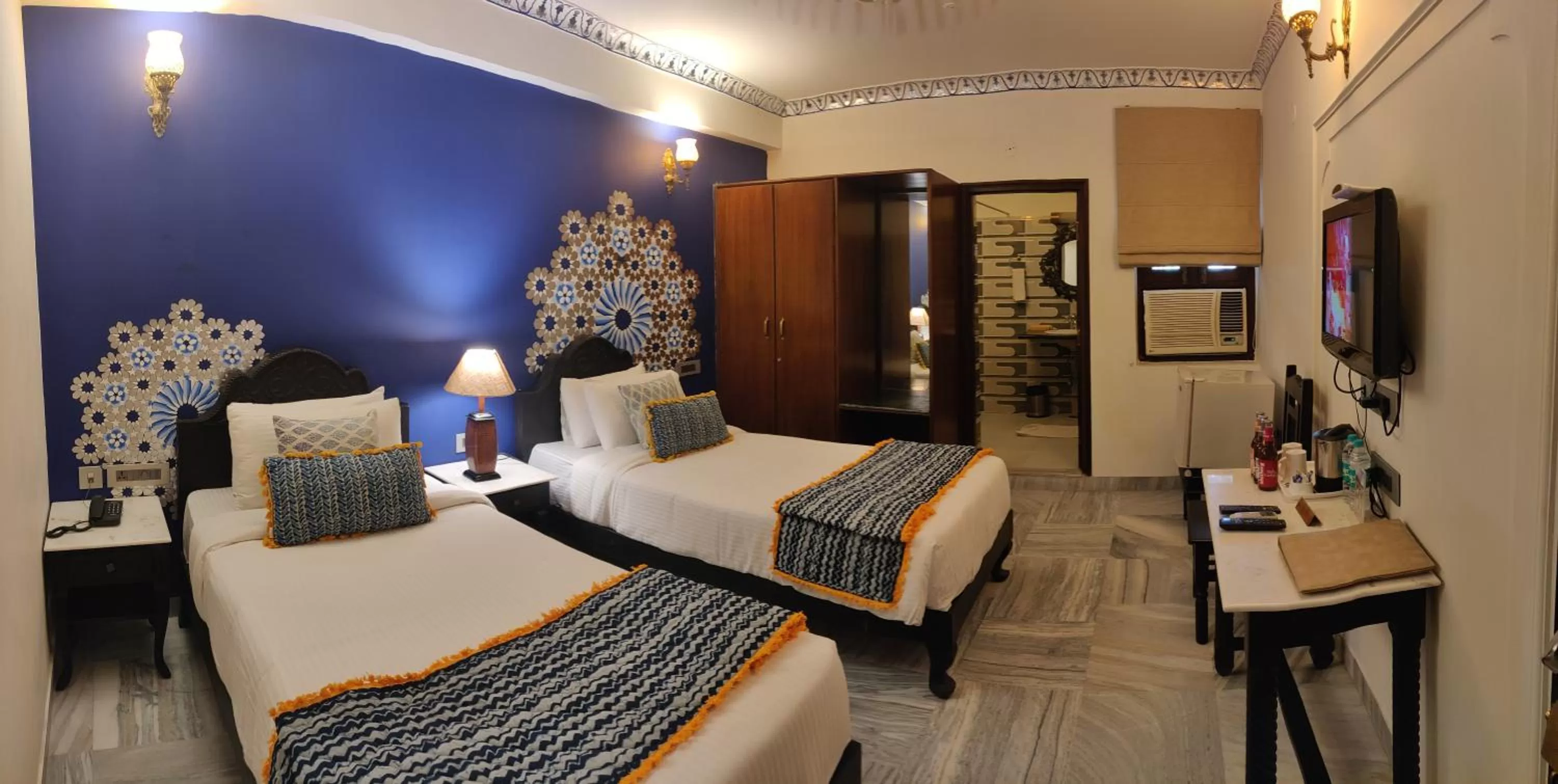Photo of the whole room, Bed in Laxmi Palace Heritage Boutique Hotel