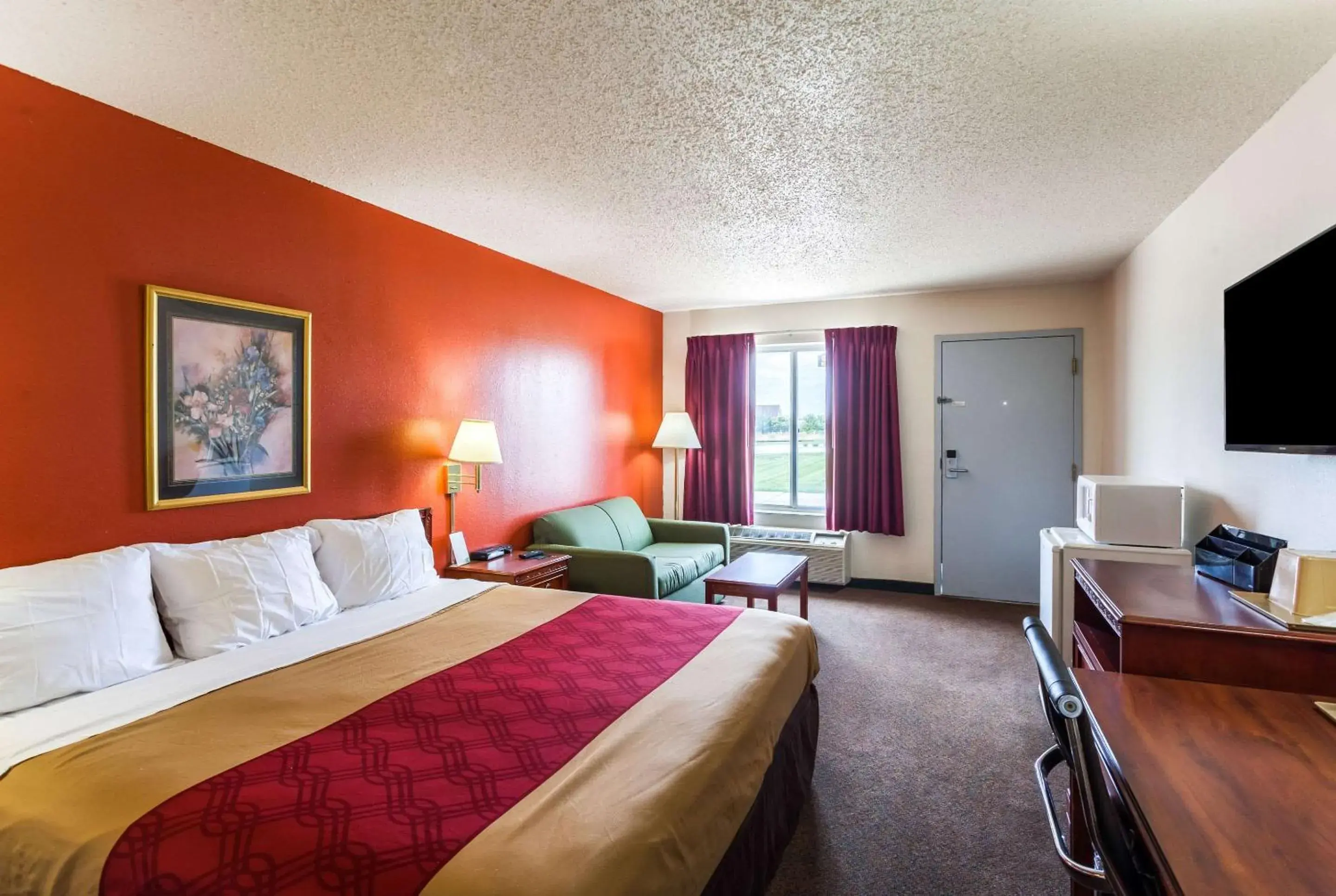Photo of the whole room, Room Photo in Econo Lodge Lincoln