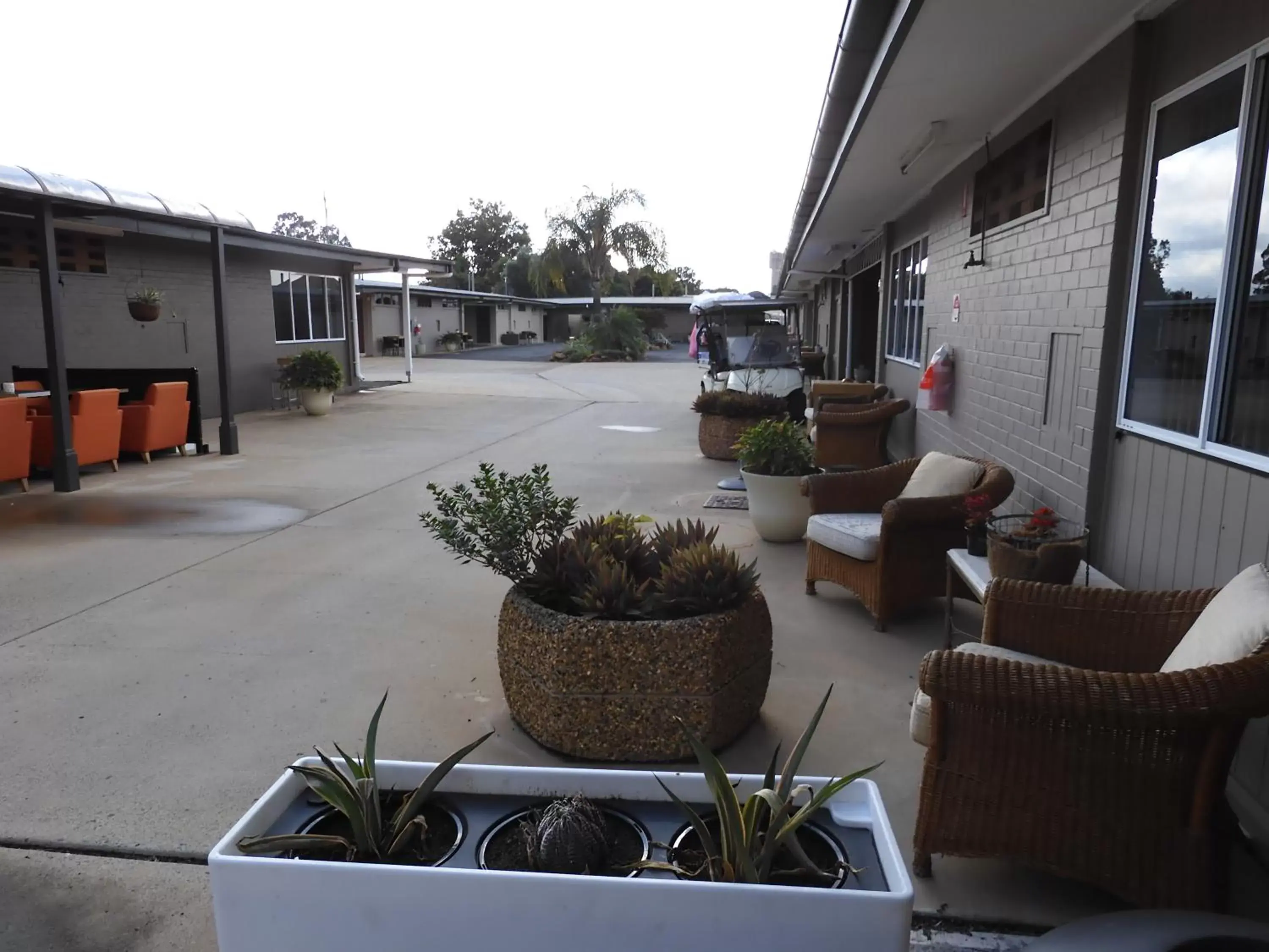 Property building in Dalby Parkview Motel