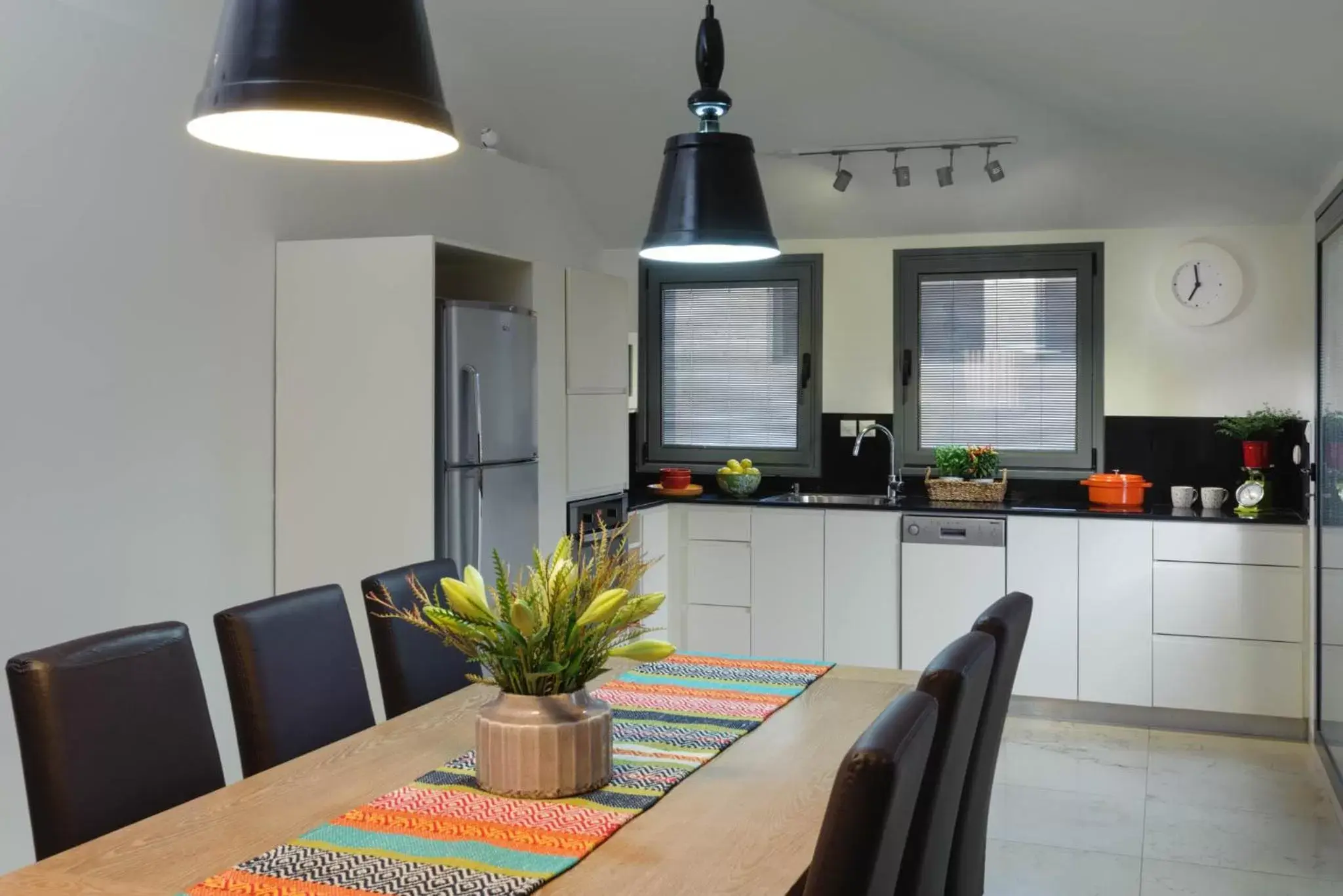 Dining area in Rafael Residence Boutique