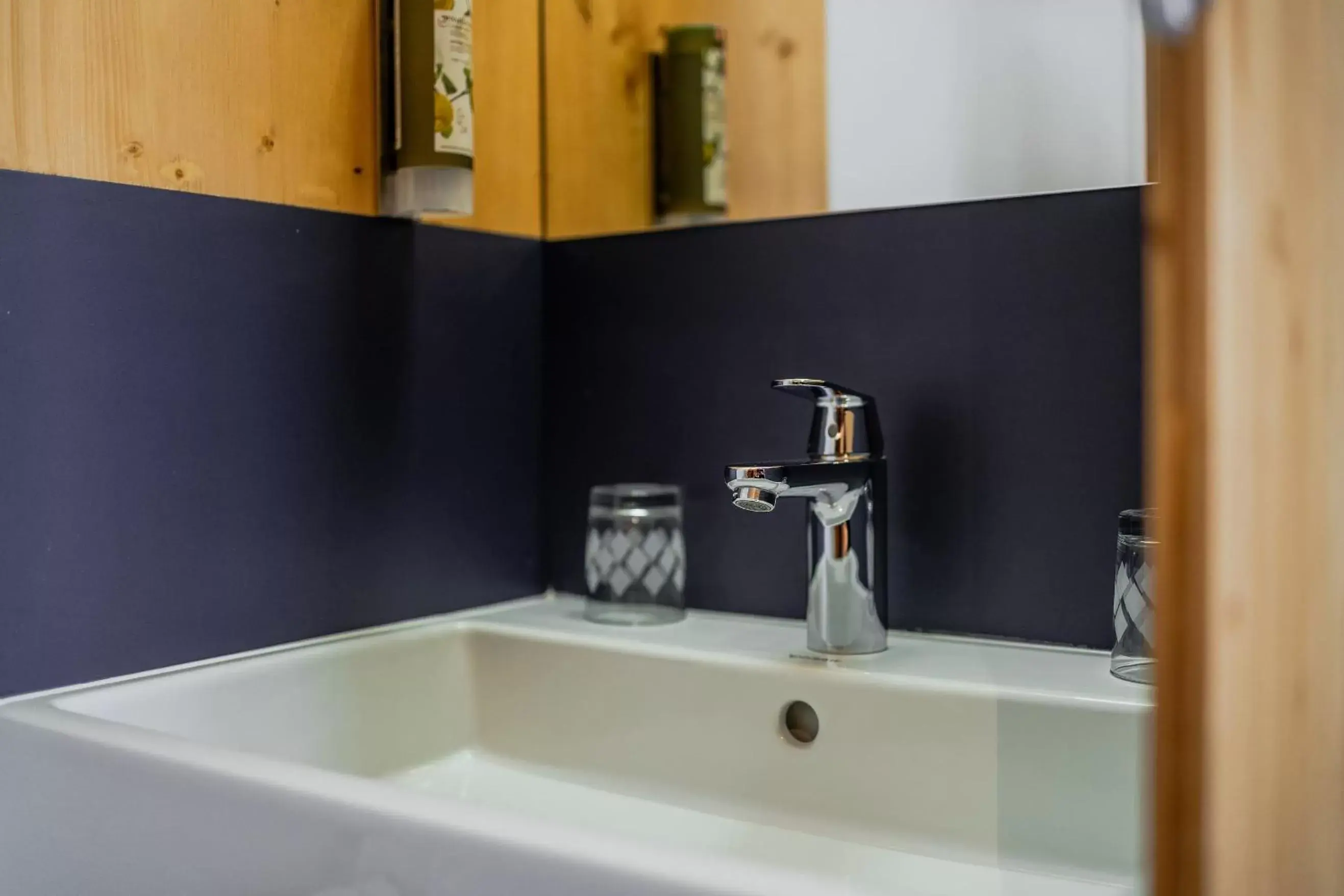 Bathroom in Villars Lodge