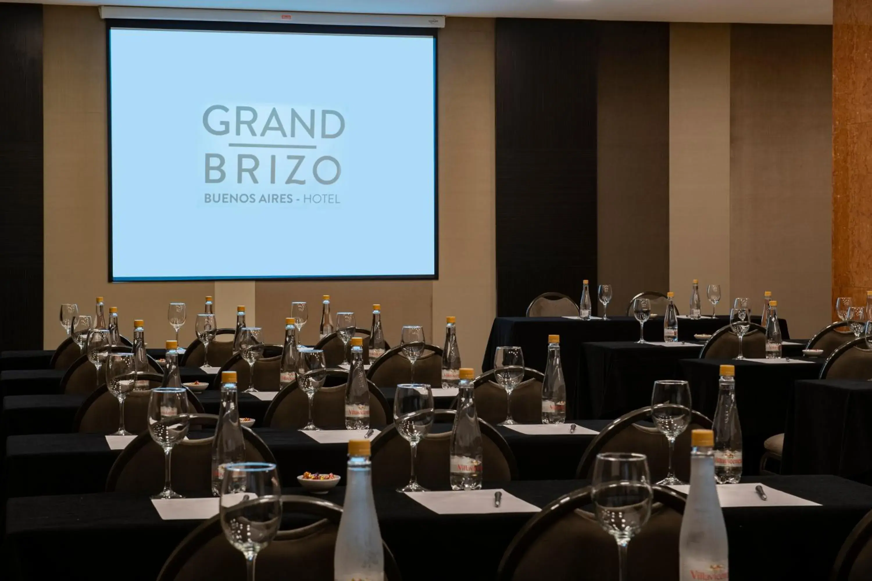 Business facilities, Restaurant/Places to Eat in Hotel Grand Brizo Buenos Aires