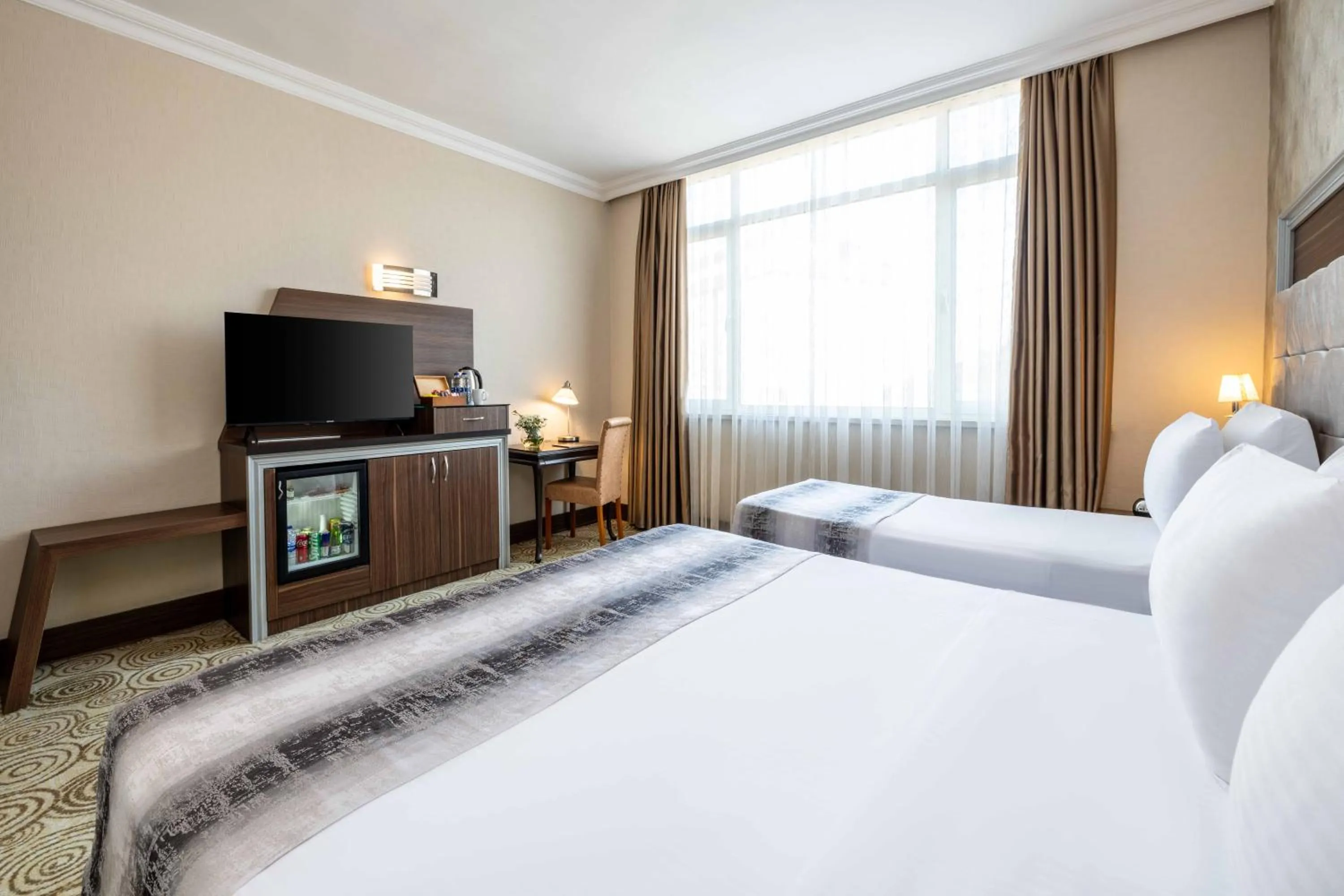 Bed in Elite Hotel Dragos