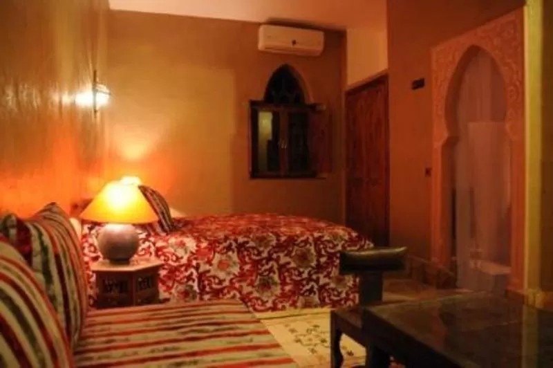 Photo of the whole room, Bed in La Rose Du Desert