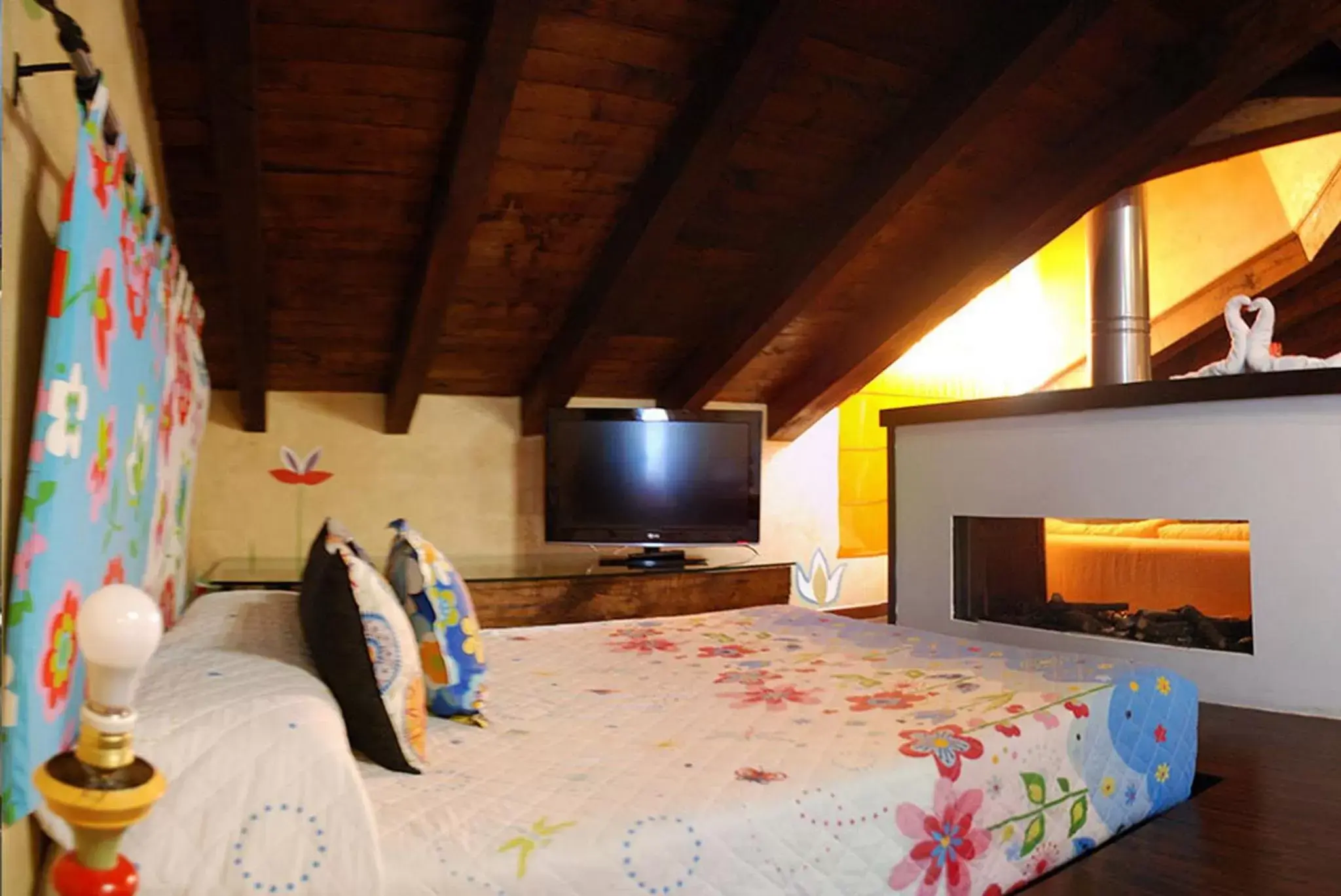 Bedroom, TV/Entertainment Center in Posada la Leyenda