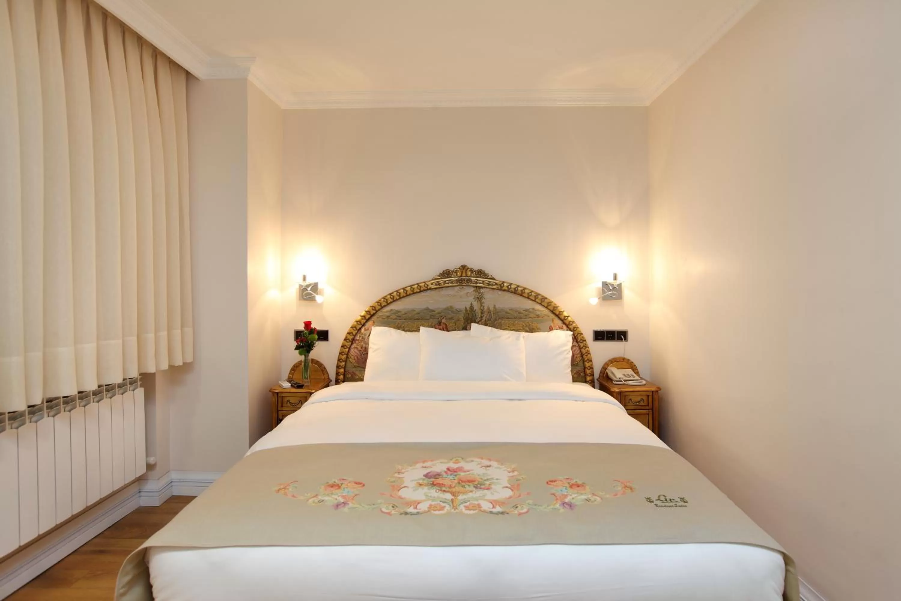 Bed in Lir Residence Suites LONG STAY