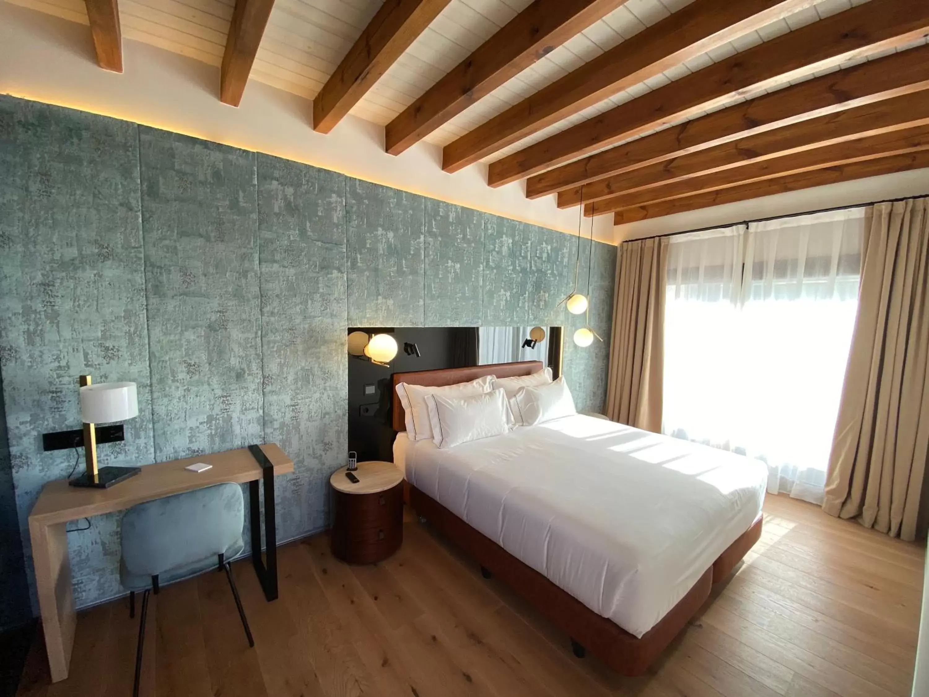Bedroom, Bed in Hotel Unuk