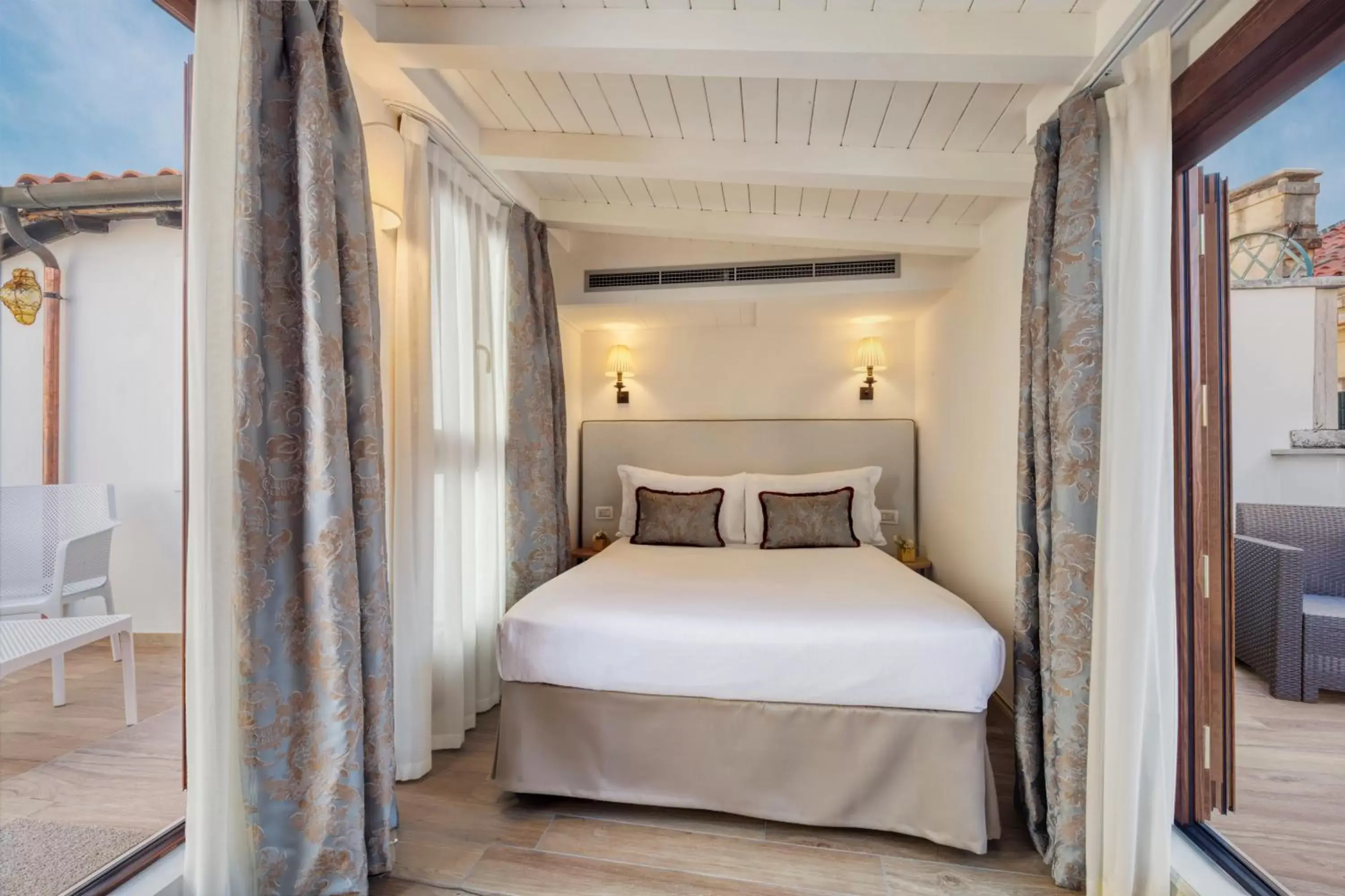 Bed in Hotel Nuovo Teson Bed in Hotel Nuovo Teson