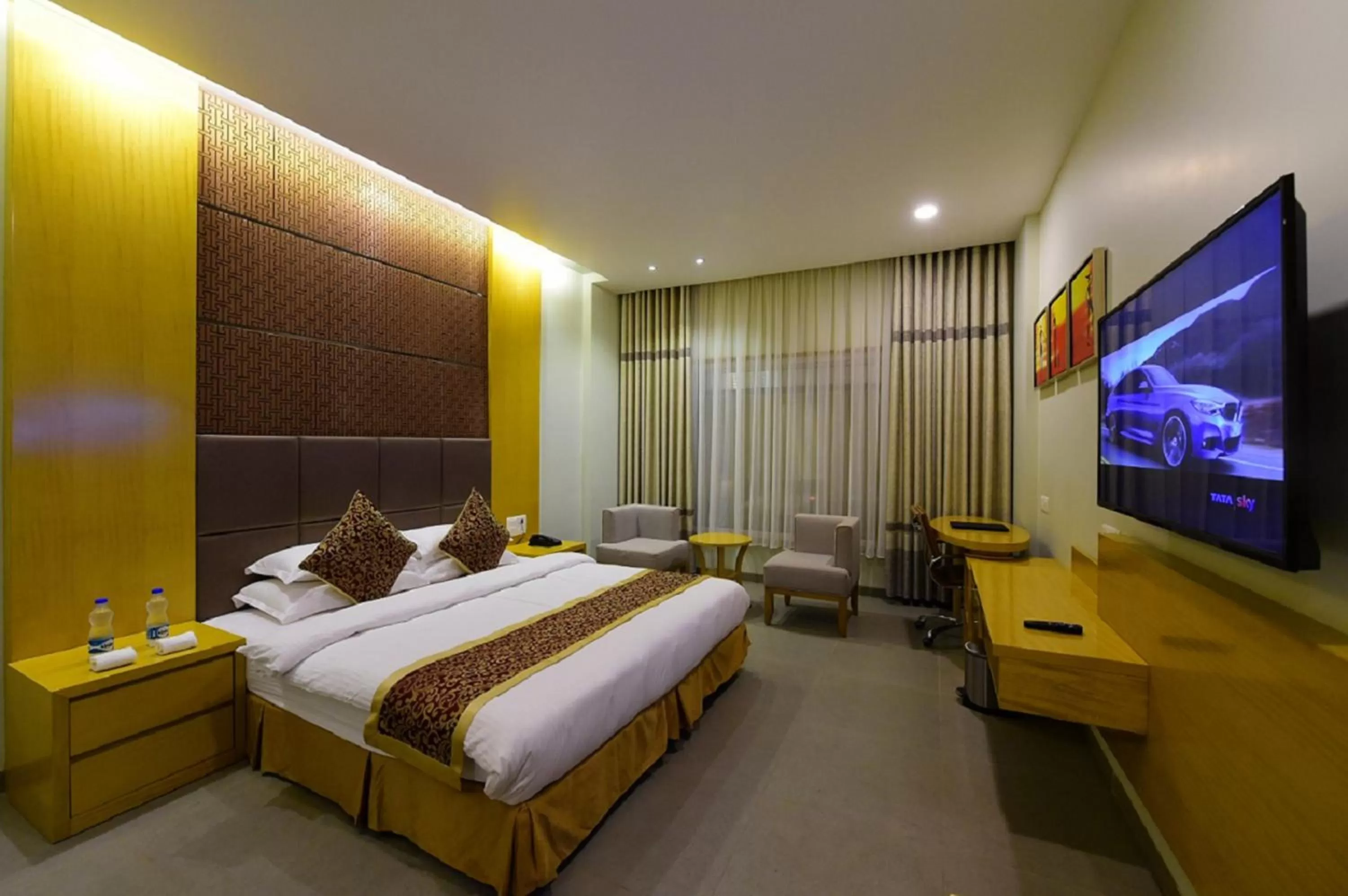 Bed in Hotel H - Sandhill Hotels Private Limited