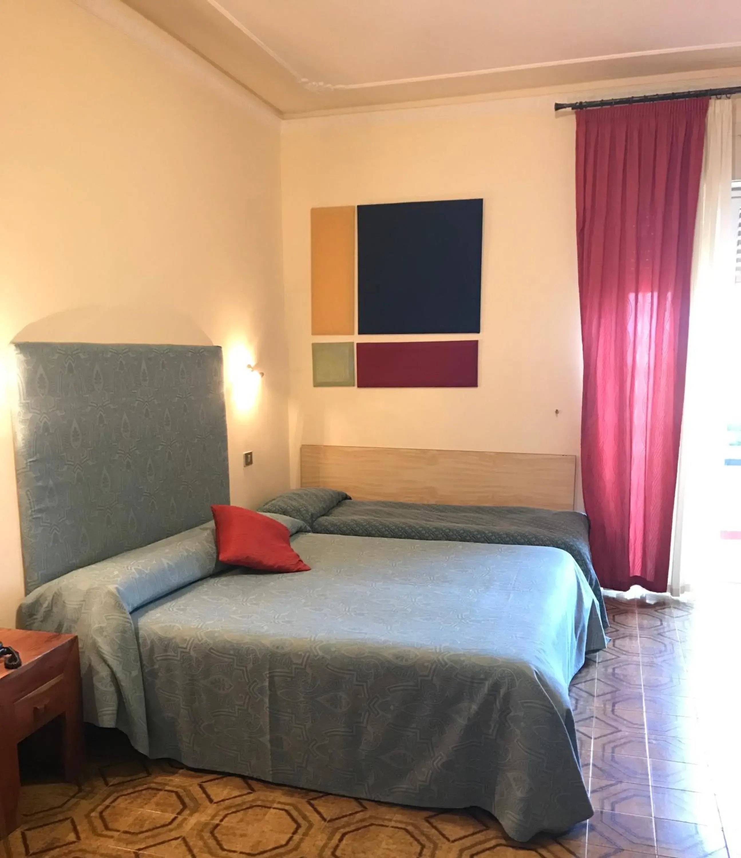 Bathroom, Bed in Hotel Scala Greca