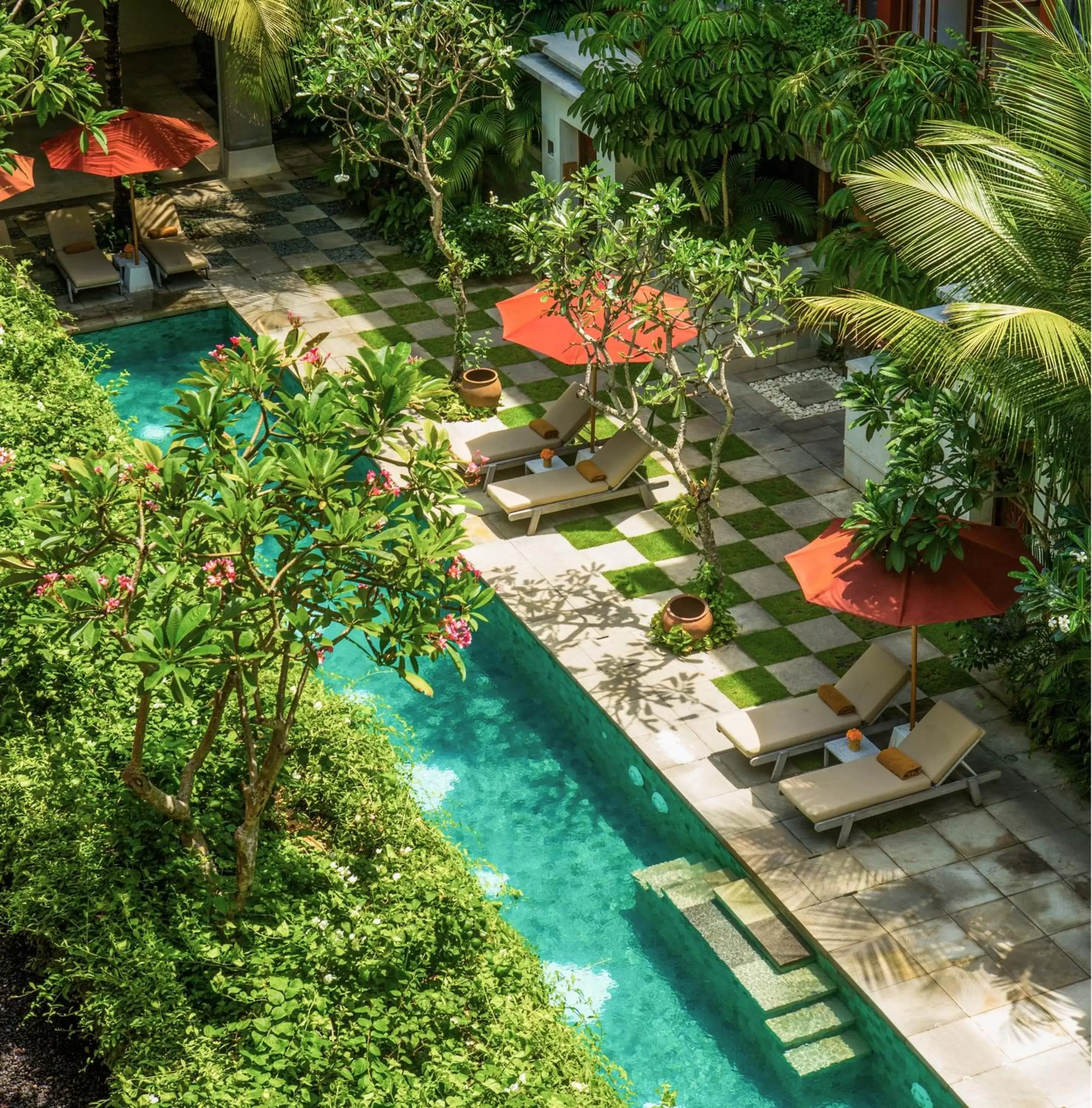 Pool view in Amnaya Resort Kuta Pool view in Amnaya Resort Kuta