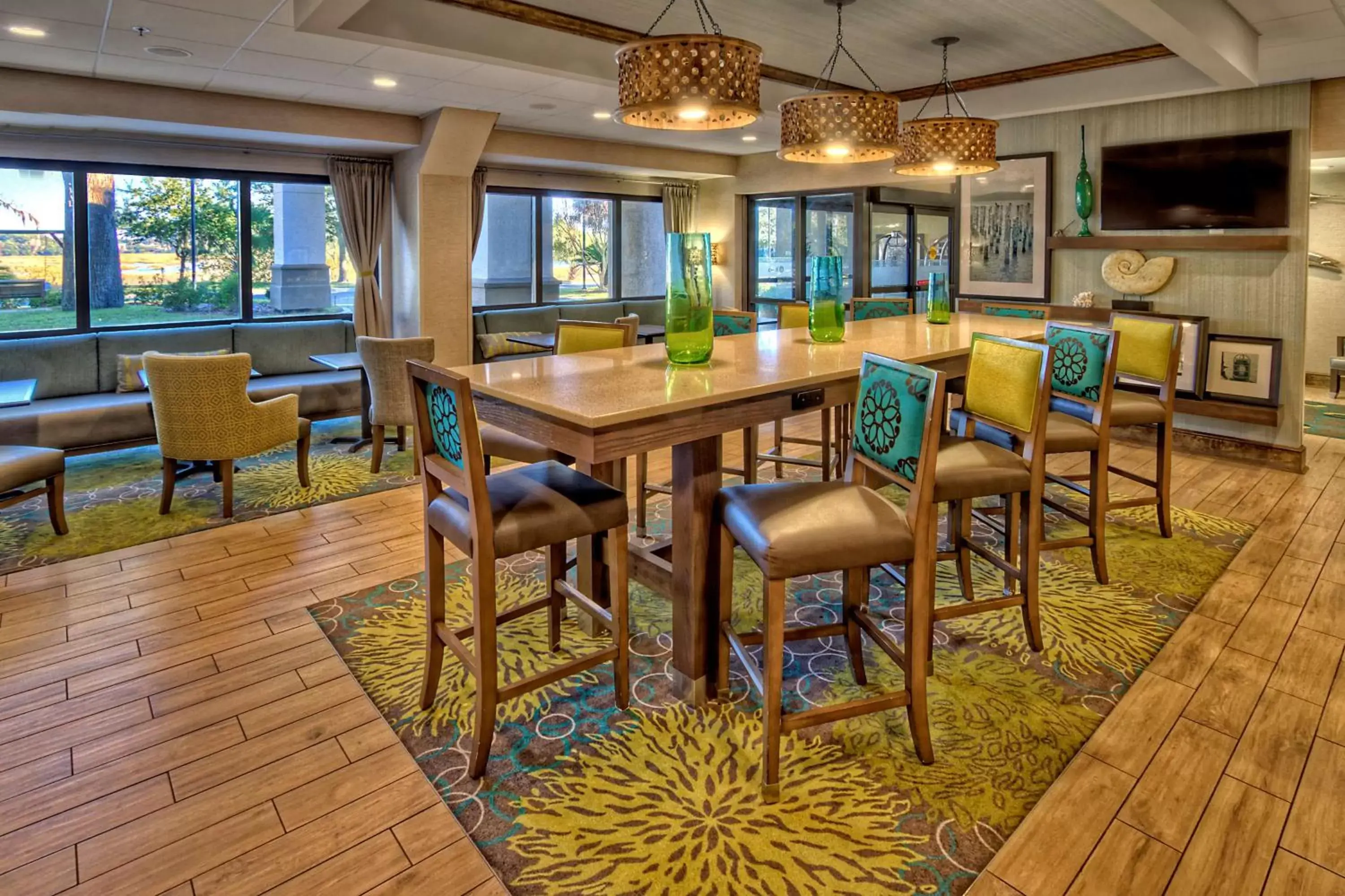 Lobby or reception, Lounge/Bar in Hampton Inn Beaufort