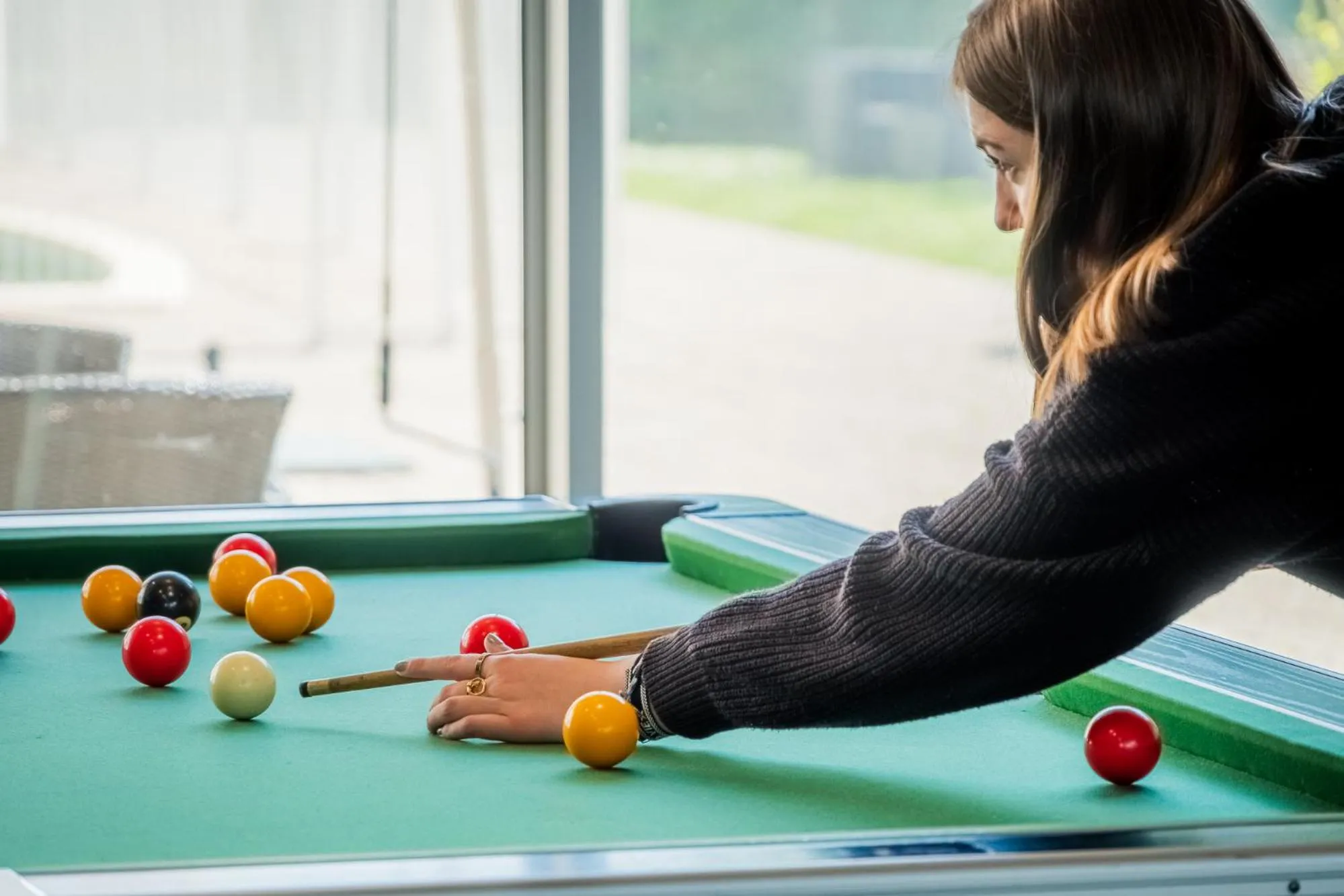 Billiard in Hôtel Akena Poitiers Nord Futuroscope