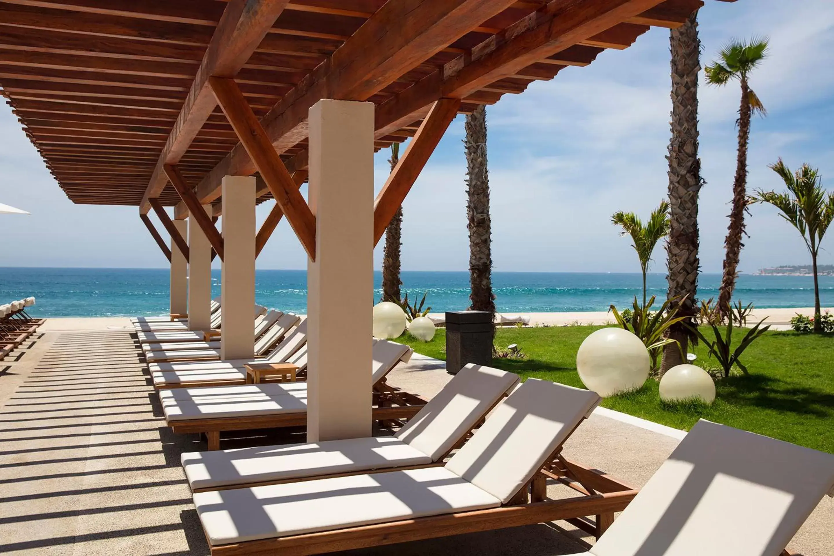 Beach in Krystal Grand Los Cabos - All Inclusive