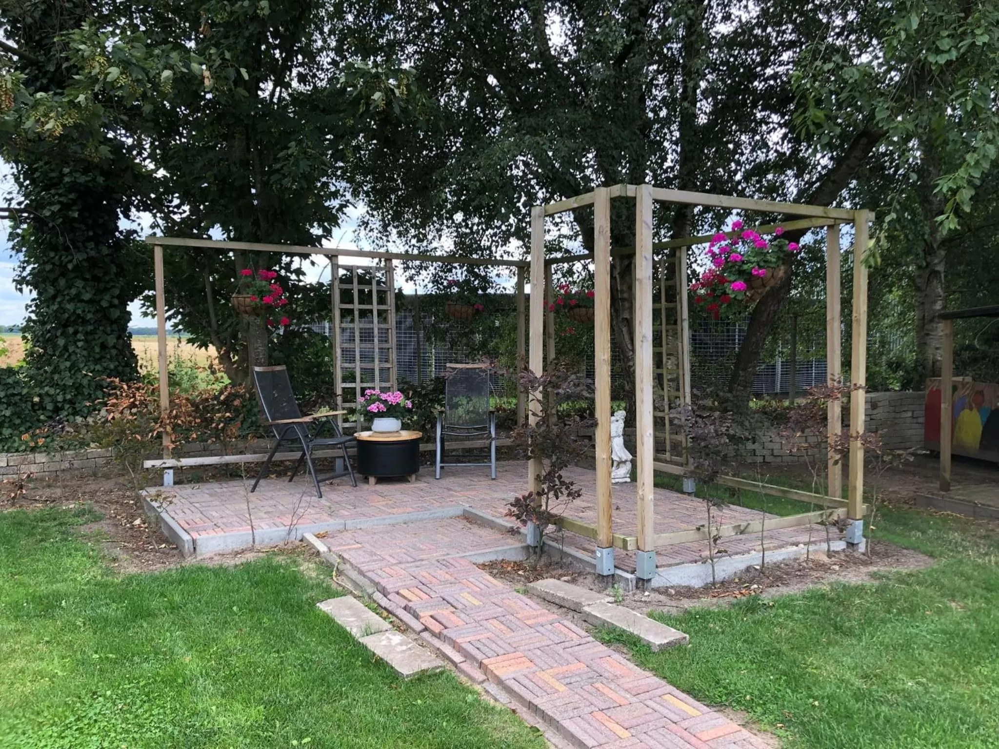 Balcony/Terrace, Children's Play Area in Altynghe