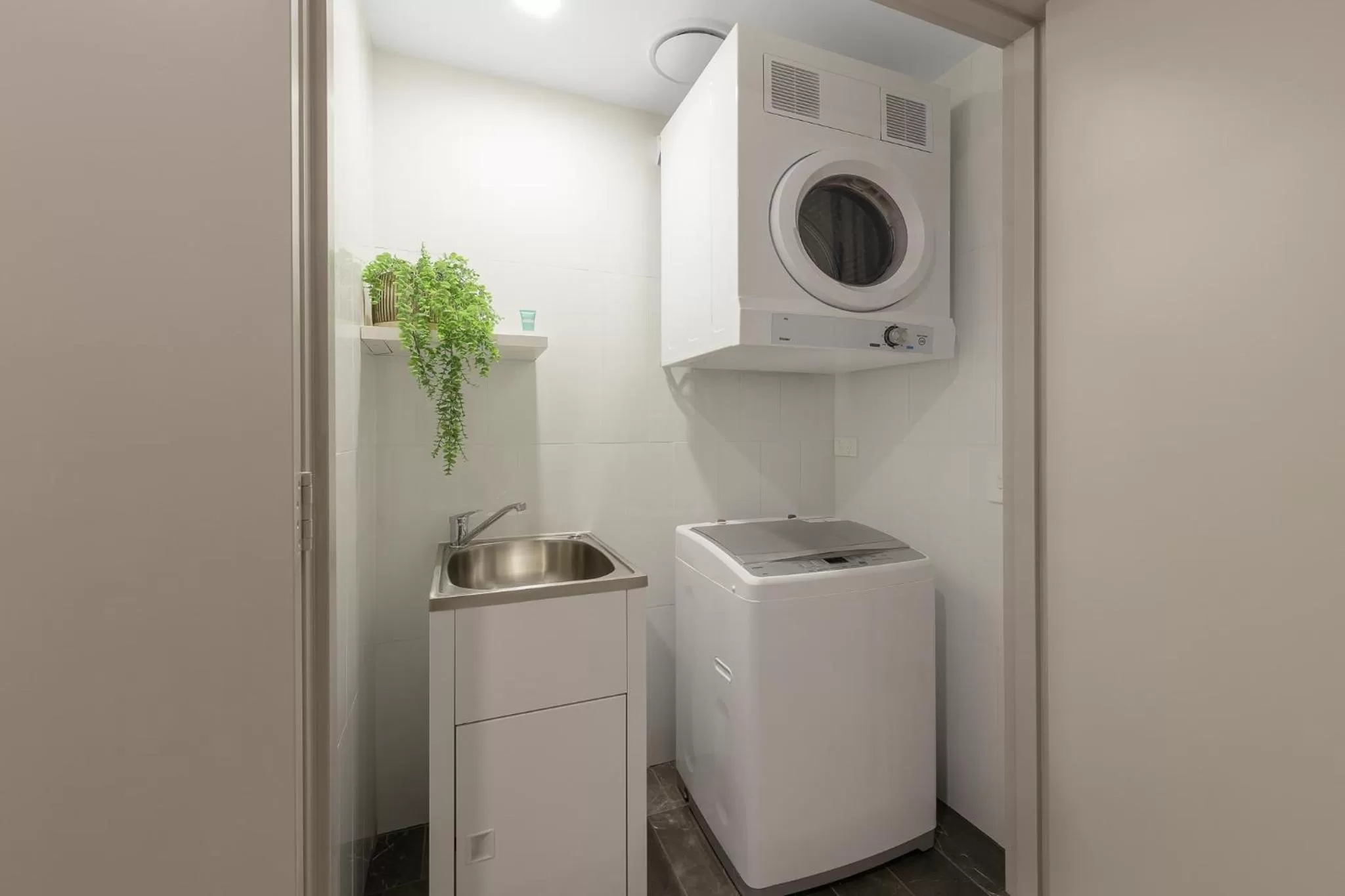 laundry in Meriton Suites Broadbeach