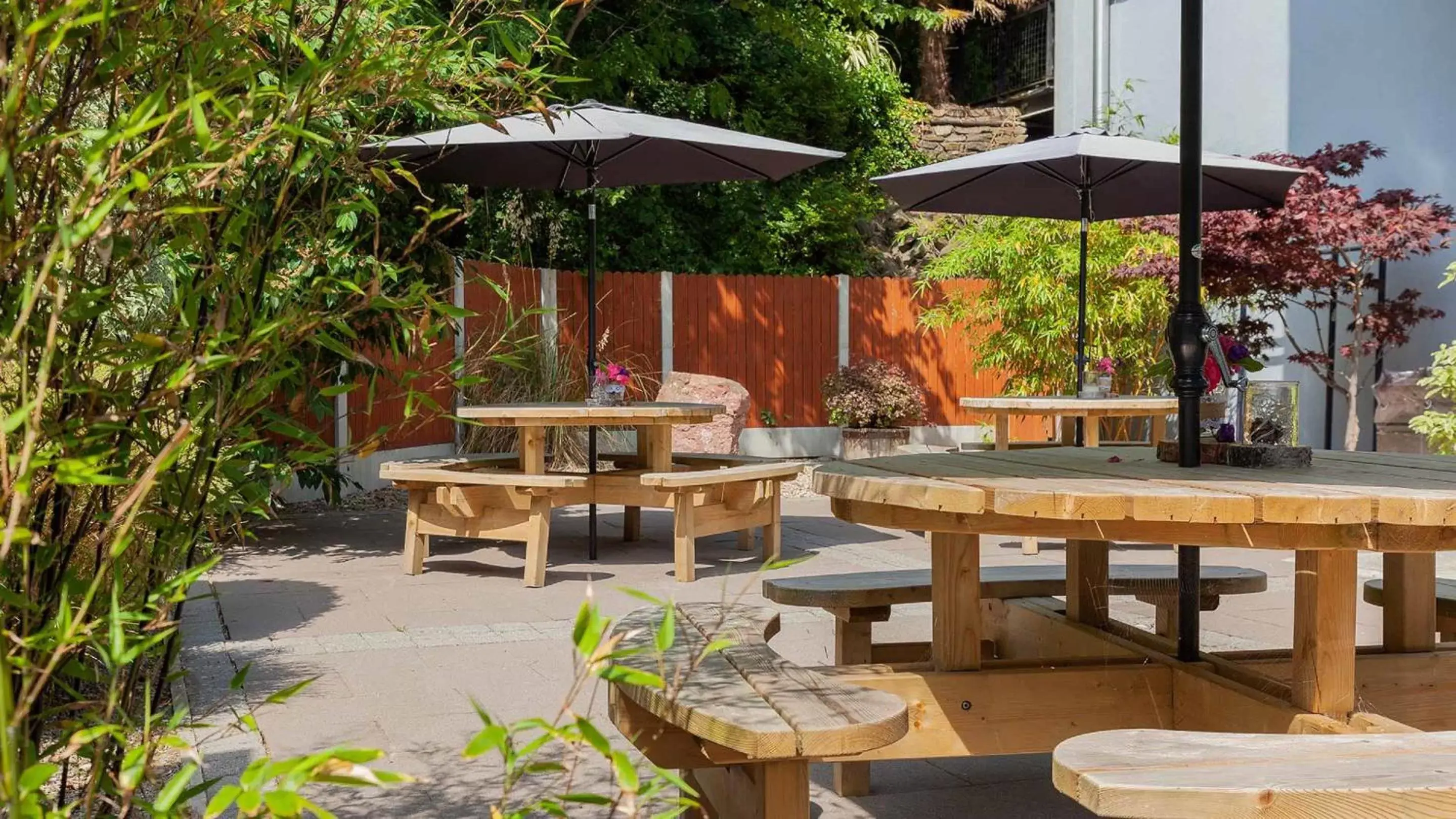 Garden in Ballyroe Heights Hotel