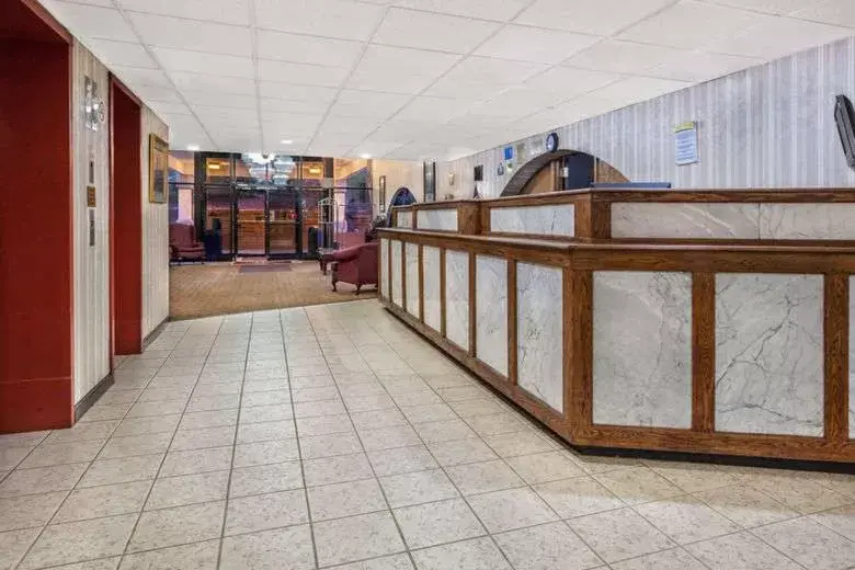 Lobby or reception in Days Inn by Wyndham Scranton PA
