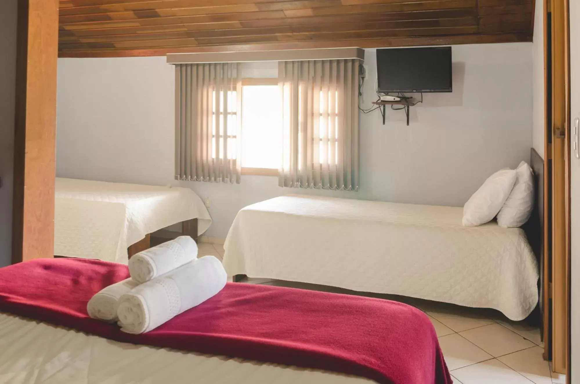 Chalet (2 Adults) in Pousada Ilha da Magia Chalet (2 Adults) in Pousada Ilha da Magia